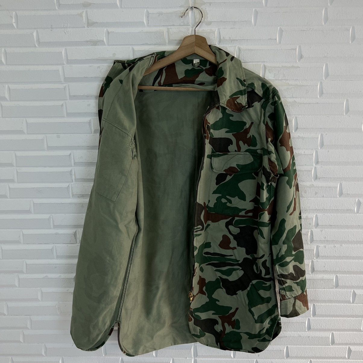 Vintage VINTAGE SURVIVAL JACKET CAMO ARMY MILITARY US ISSUE DESIGN Size US M / EU 48-50 / 2 - 8 Thumbnail