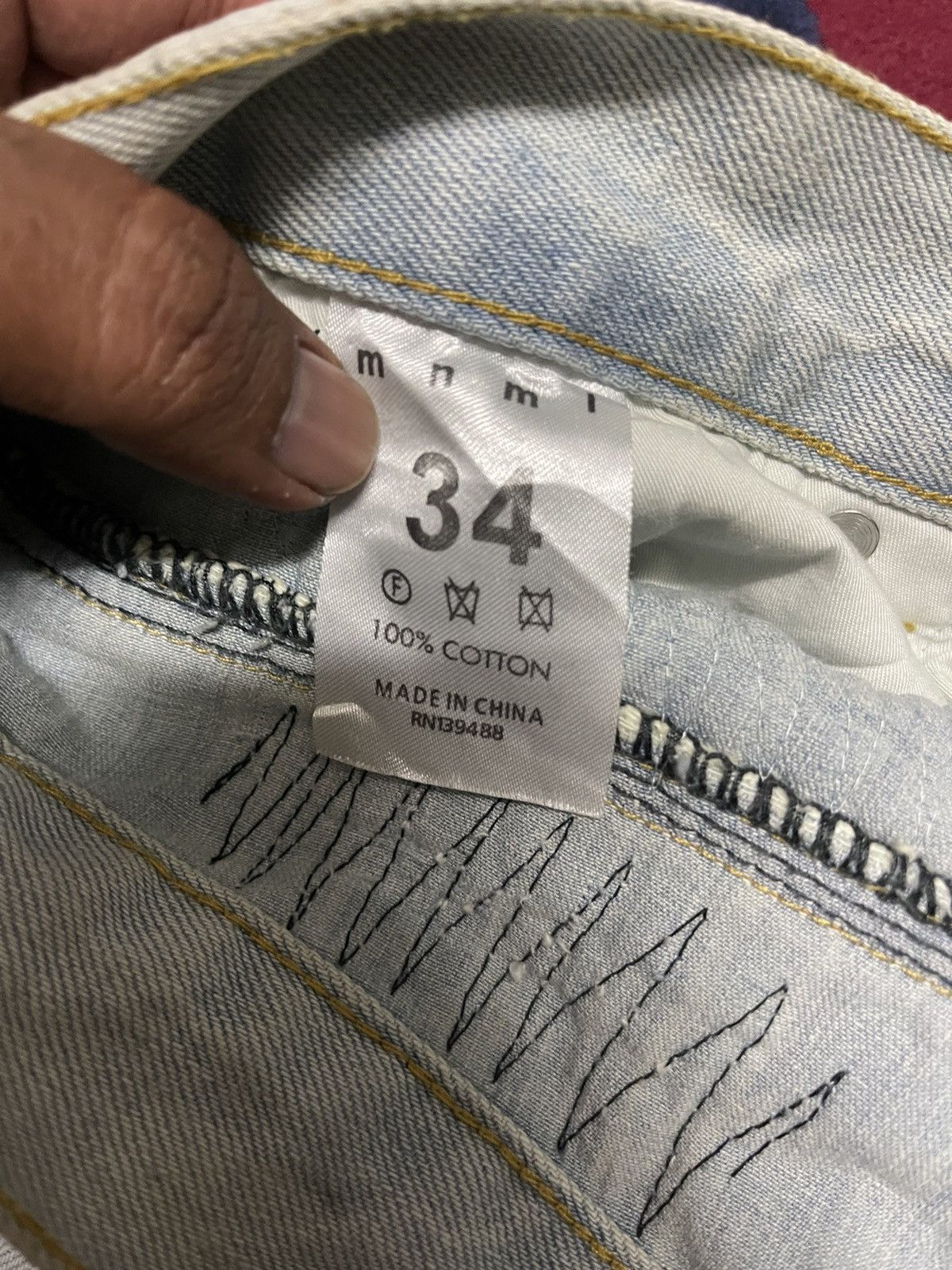 MNML Mnml distressed jeans design Size US 33 - 3 Thumbnail