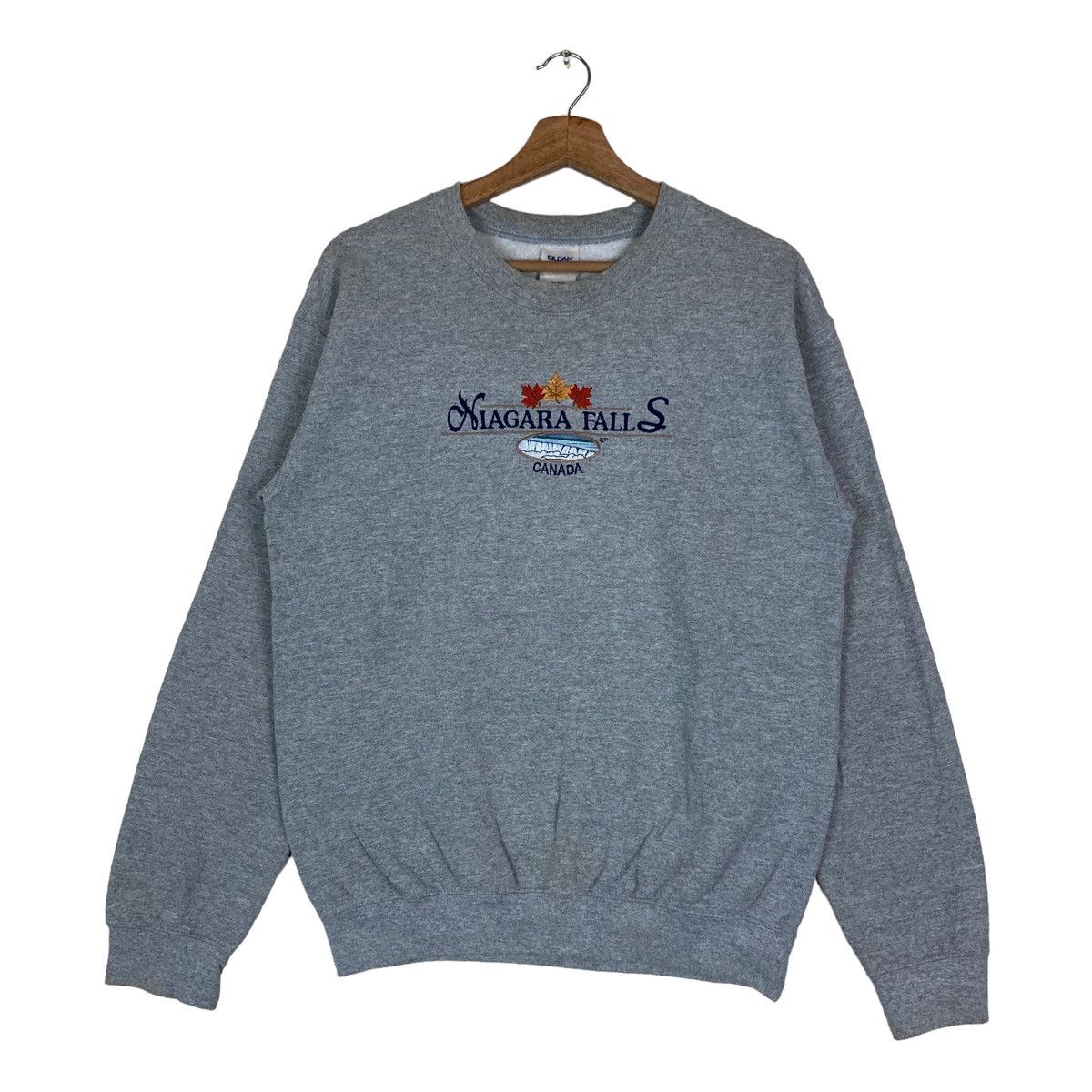 Vintage Vintage Niagara Falls Canada Spell Out Pullover Size US S / EU 44-46 / 1 - 1 Thumbnail