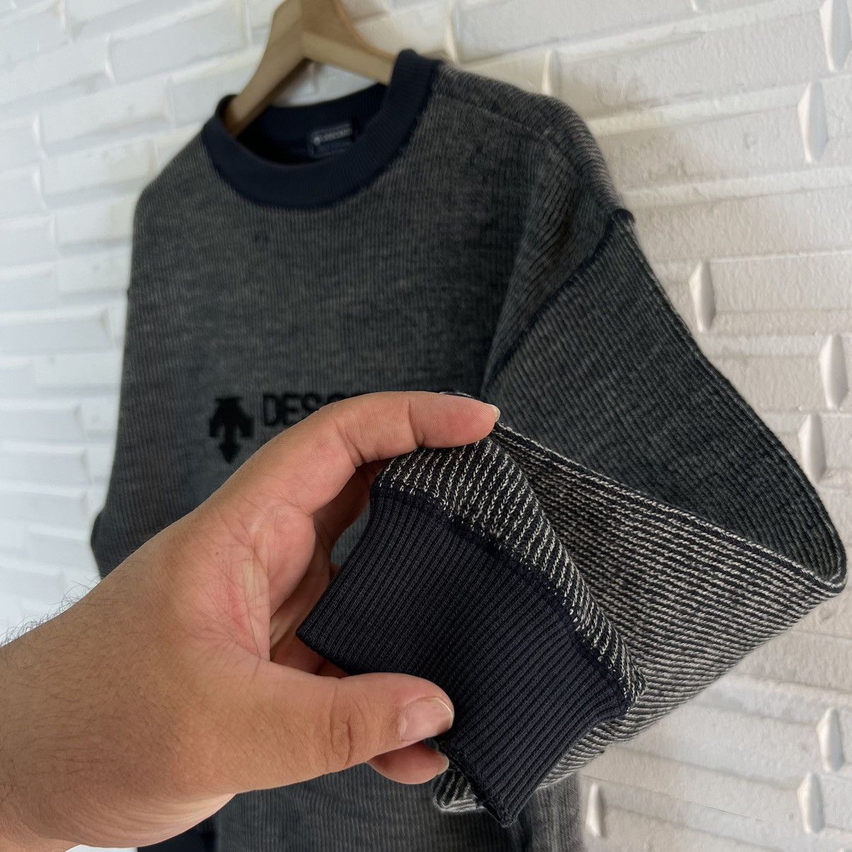 Japanese Brand VINTAGE DESCENTE GOLF SWEATSHIRT CREWNECK BIG LOGO Size US S / EU 44-46 / 1 - 5 Thumbnail