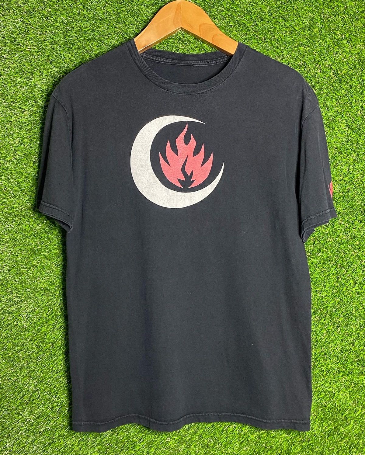 Vintage 🚨Vintage Black Label Skateboards Moon 90s Skate T-Shirt Size US M / EU 48-50 / 2 - 1 Thumbnail
