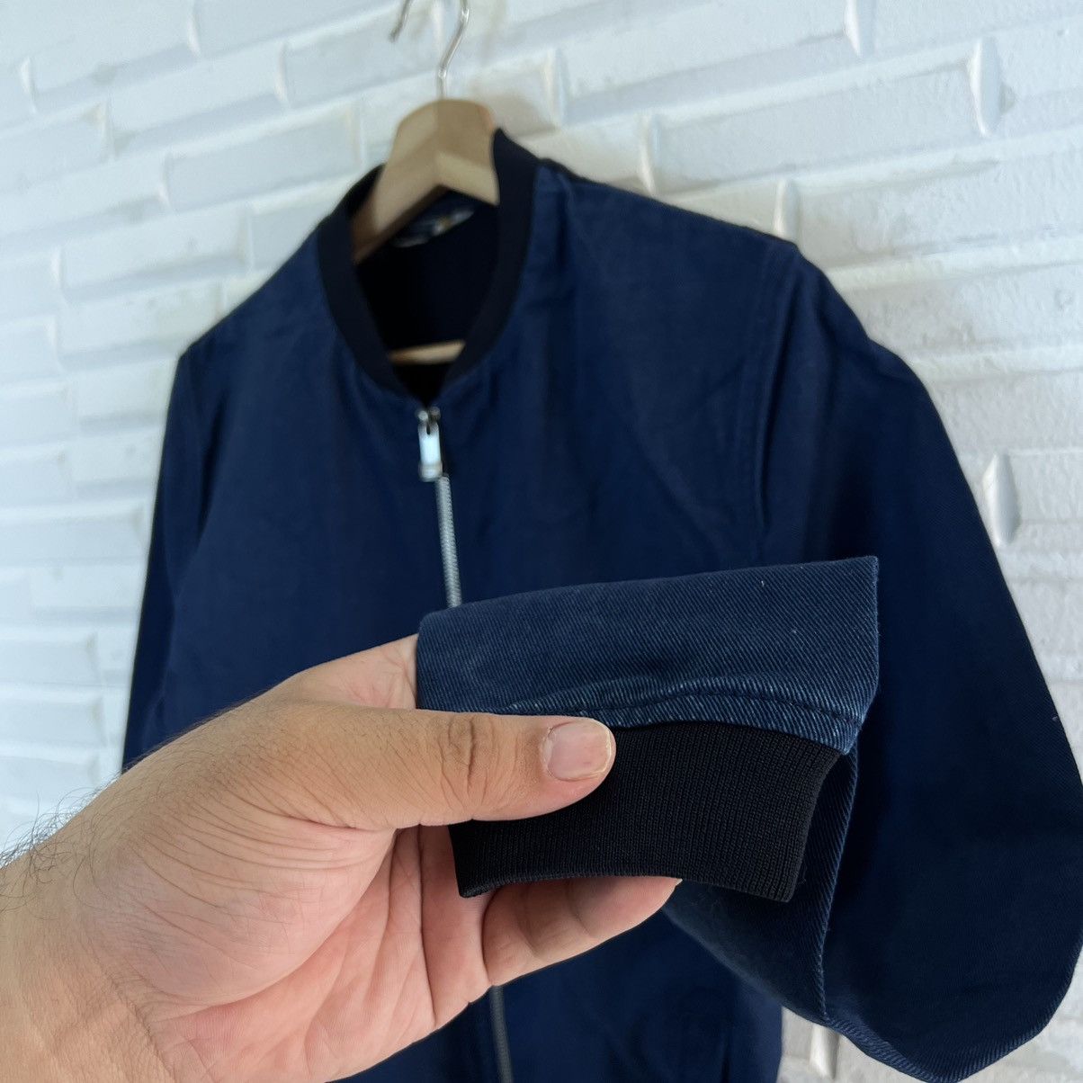 Japanese Brand VINTAGE ZARA MAN DENIM BOMBER JACKET INSPIRED BY ISSEYMIYAKE Size US M / EU 48-50 / 2 - 4 Thumbnail