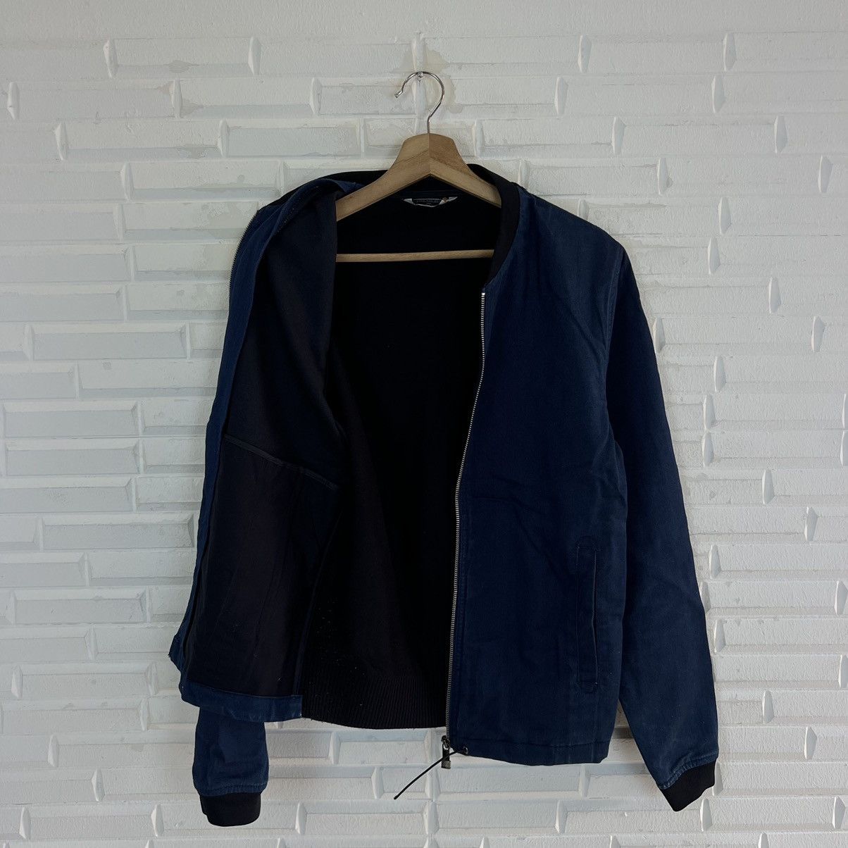 Japanese Brand VINTAGE ZARA MAN DENIM BOMBER JACKET INSPIRED BY ISSEYMIYAKE Size US M / EU 48-50 / 2 - 6 Thumbnail