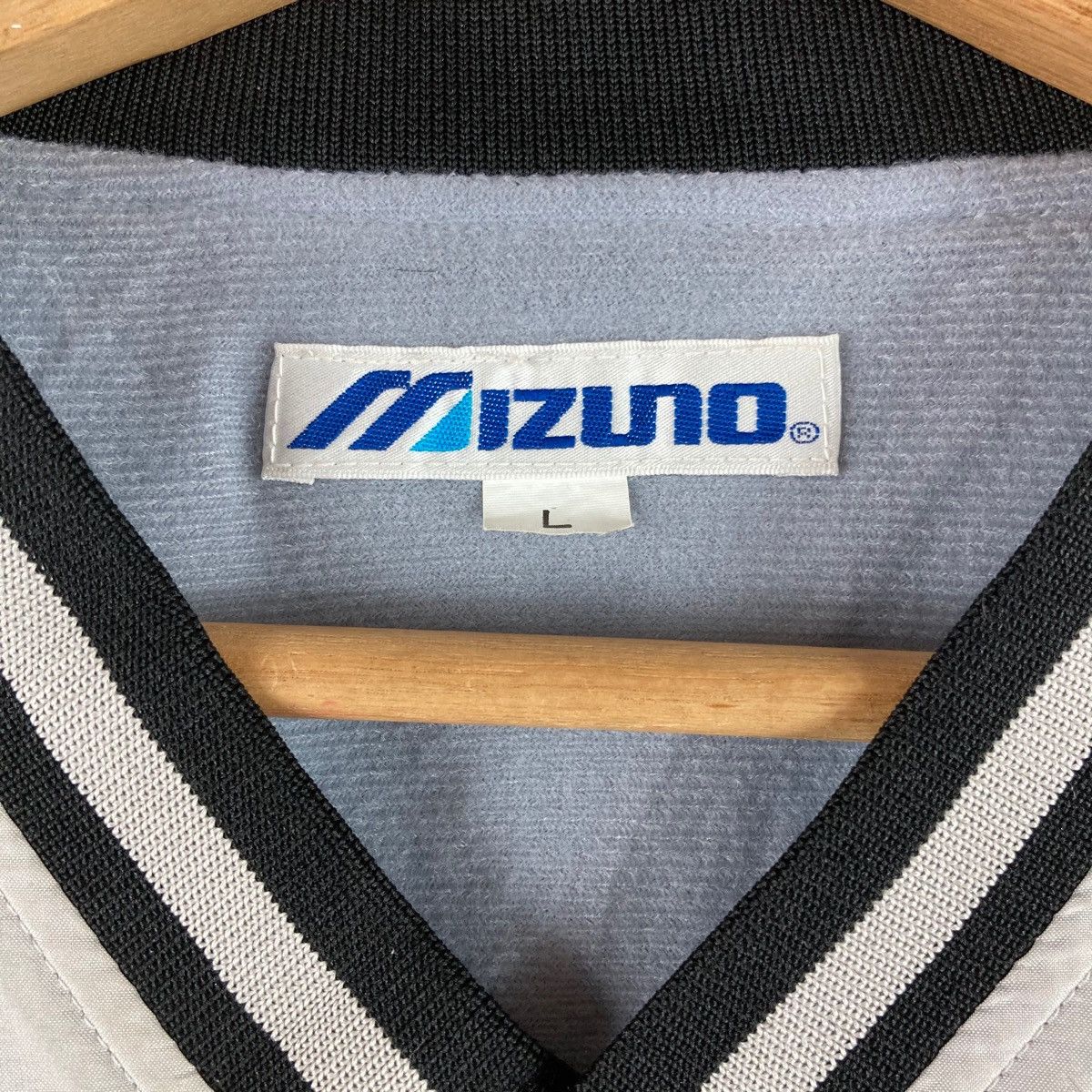 Vintage Vintage JACKET MIZUNO pullover jumper Size US L / EU 52-54 / 3 - 6 Thumbnail
