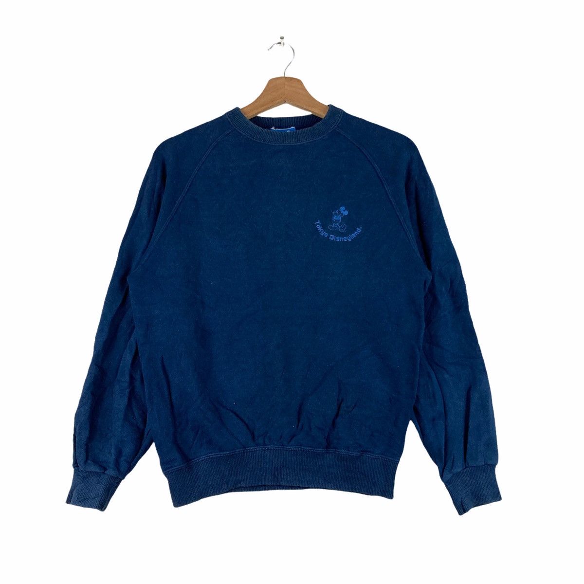 Disney Vintage SWEATSHIRT TOKYO DISNEYLAND pullover jumper Size US S / EU 44-46 / 1 - 1 Thumbnail