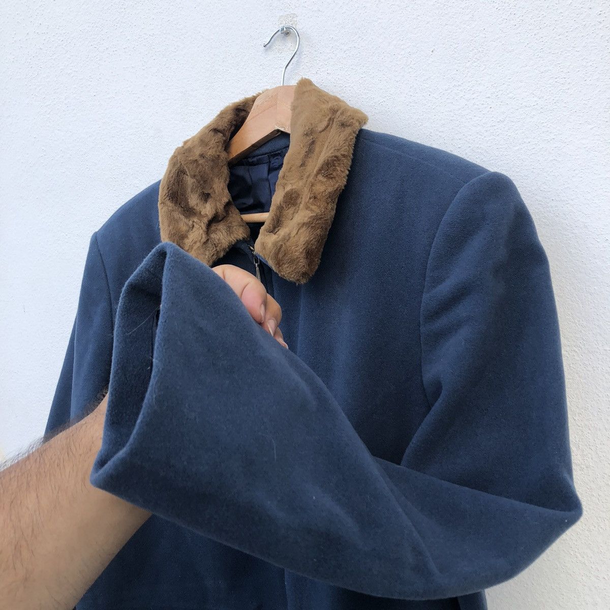 Designer × Sisley RELAXED ELEGANCE SISLEY MADE IN ITALY MINK FUR COLLAR Size US S / EU 44-46 / 1 - 8 Thumbnail
