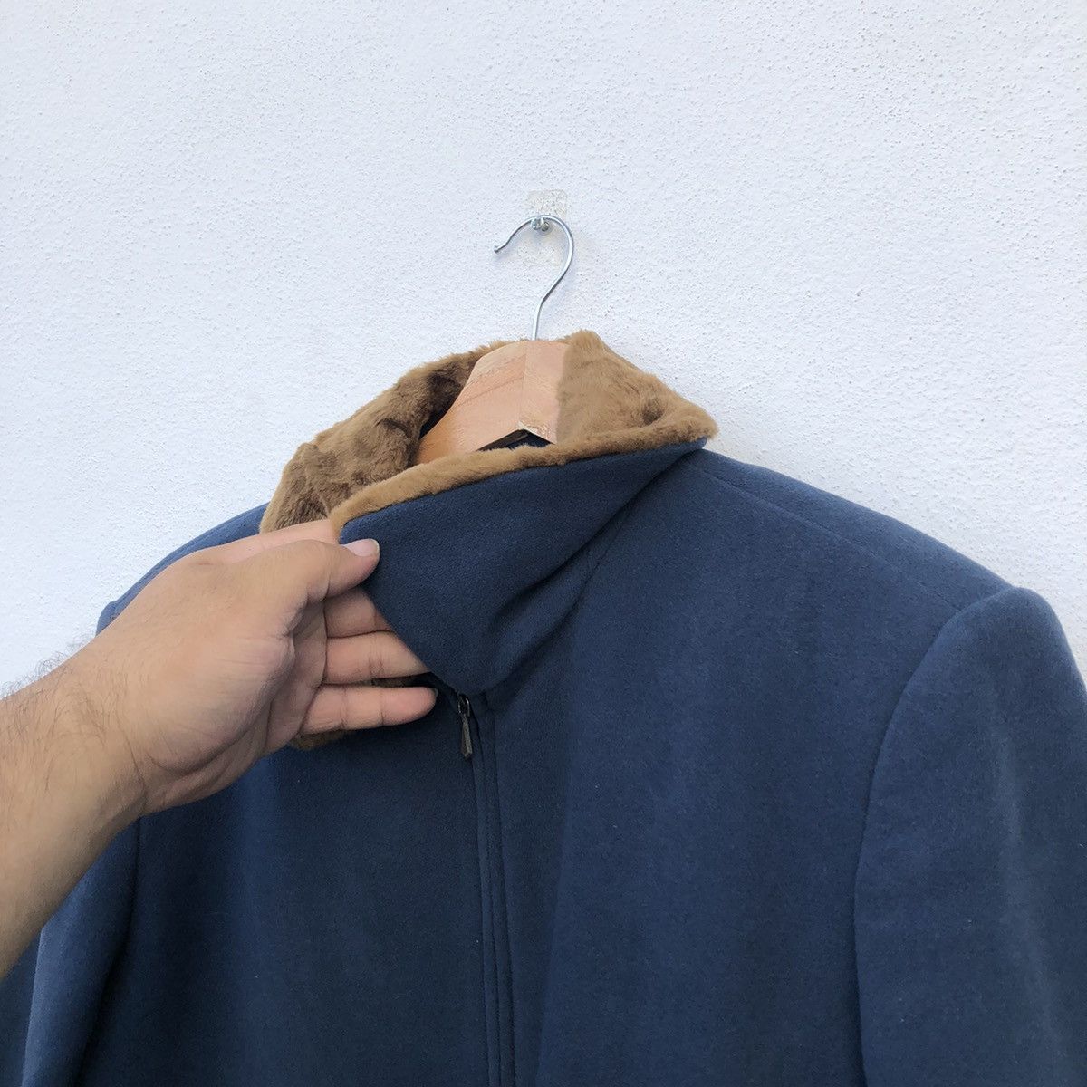 Designer × Sisley RELAXED ELEGANCE SISLEY MADE IN ITALY MINK FUR COLLAR Size US S / EU 44-46 / 1 - 7 Thumbnail