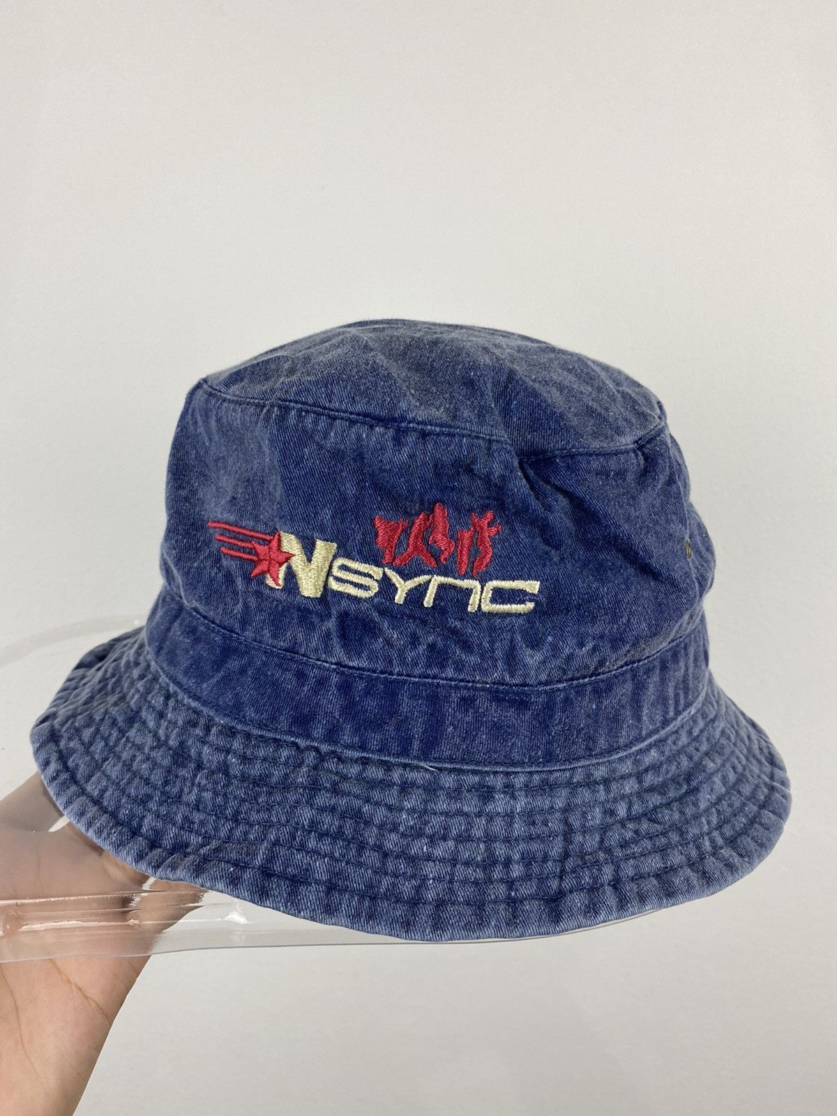 Band Tees Vintage Nsync Band Bucket Hat Size ONE SIZE - 1 Thumbnail