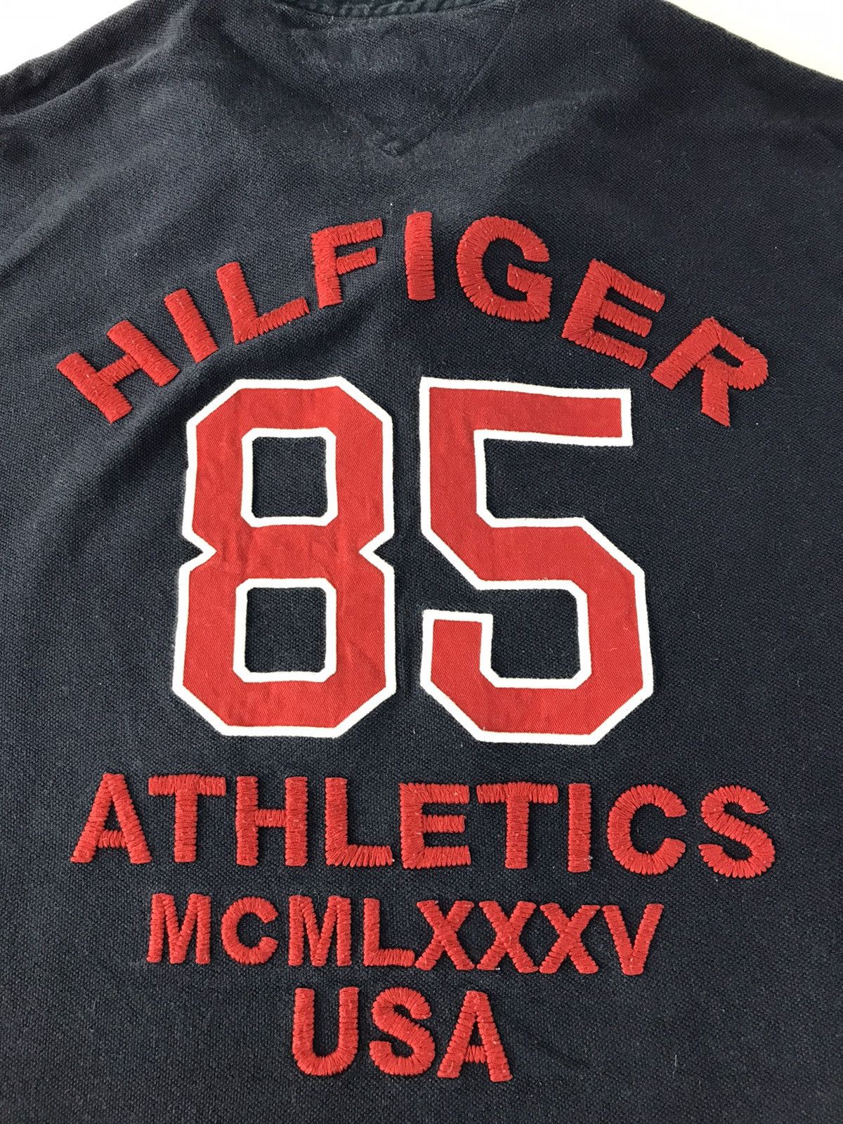 Sports Specialties × Tommy Hilfiger × Vintage Tommy Hilfiger Custom Fit Polo Rugby Tee R085j Size US XL / EU 56 / 4 - 2 Thumbnail