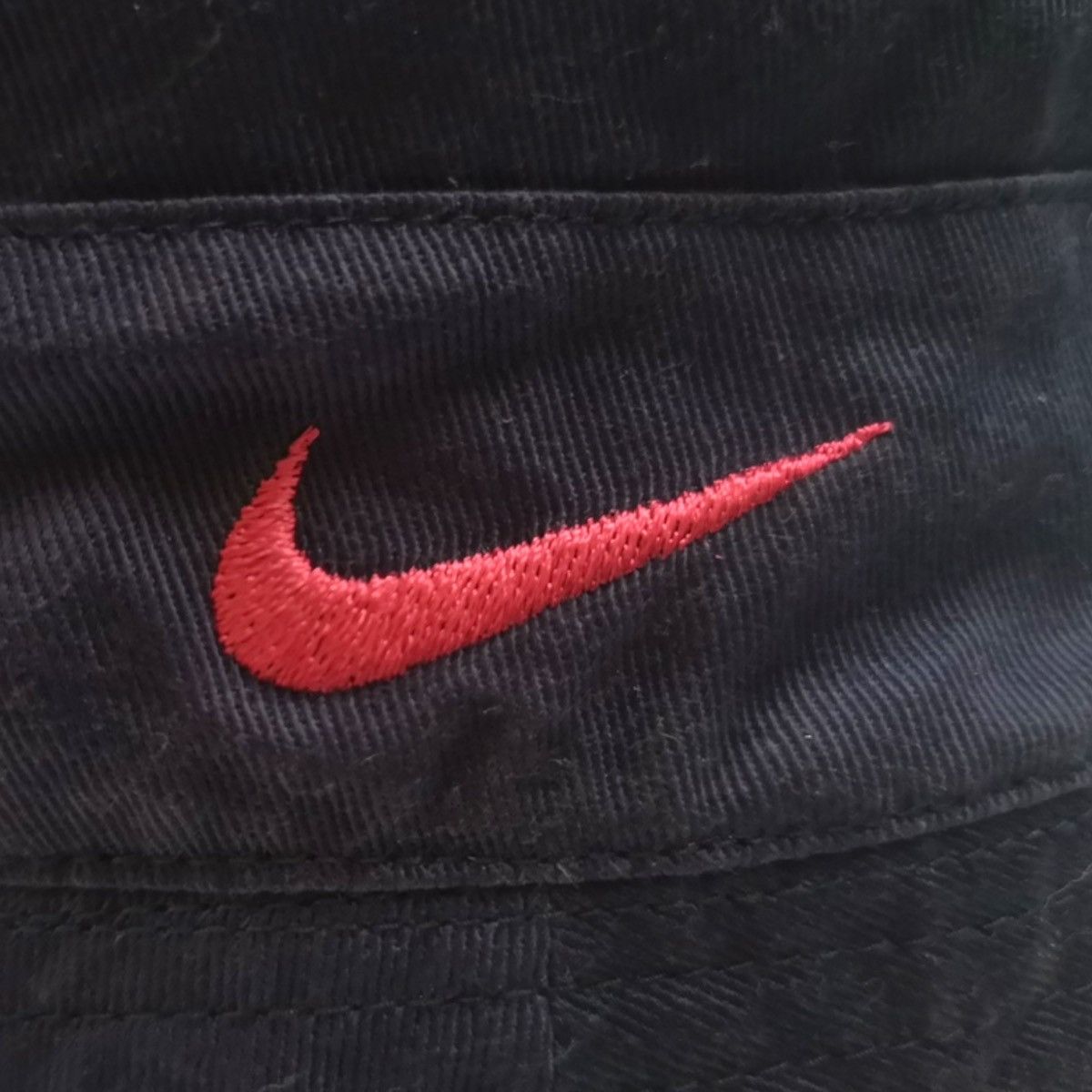 Edition Japan × Nike × Vintage RARE VINTAGE EMBROIDERED SWOOSH REVERSIBLE BUCKET HAT Size ONE SIZE - 12 Thumbnail