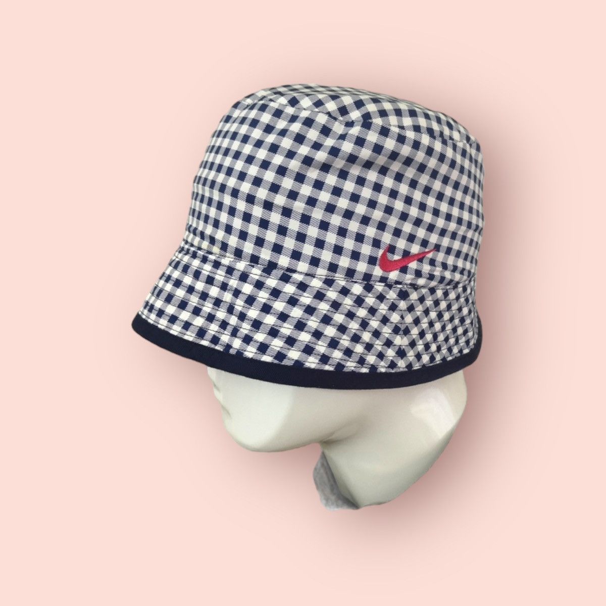 Edition Japan × Nike × Vintage RARE VINTAGE EMBROIDERED SWOOSH REVERSIBLE BUCKET HAT Size ONE SIZE - 2 Thumbnail
