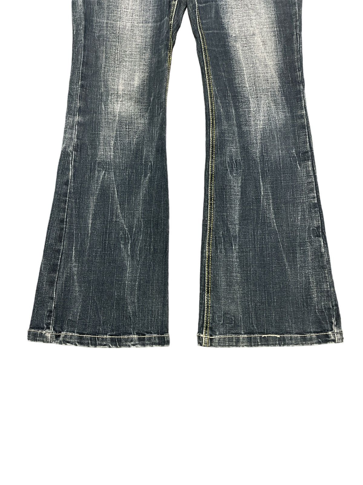 Japanese Brand × Vintage FLARED💥UNKNOWN DISTRESSED DENIM PANT Size US 32 / EU 48 - 3 Thumbnail