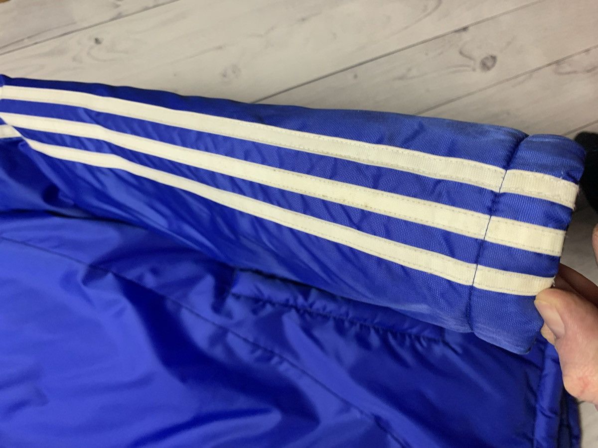 Adidas × Vintage Vintage Chelsea soccer warm jacket parka Adidas size S Size US S / EU 44-46 / 1 - 7 Thumbnail