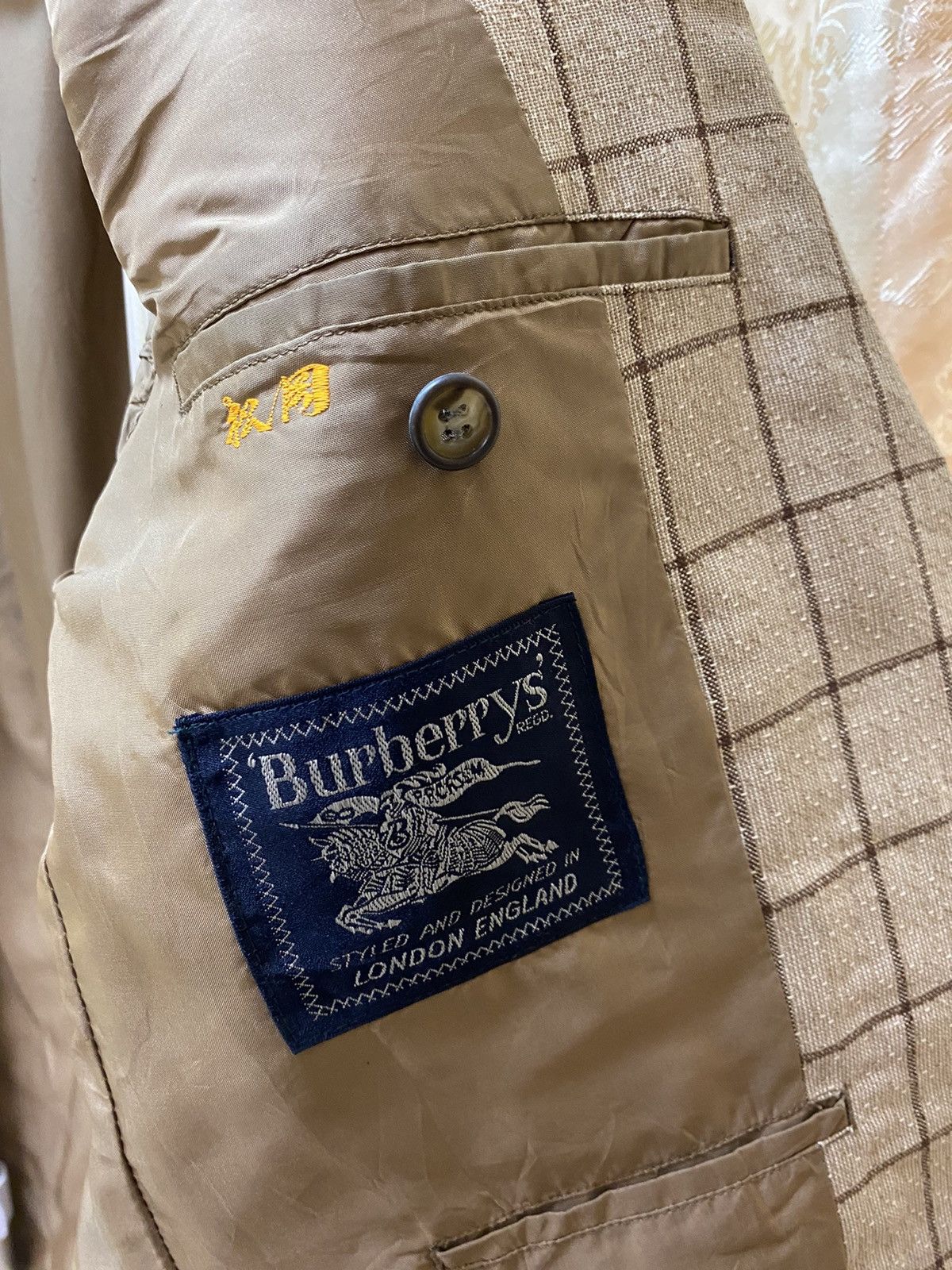 Burberry VINTAGE 70’ BURBERRY LIGHT JACKET TRAVIS KANYE STYLE Size US M / EU 48-50 / 2 - 4 Thumbnail