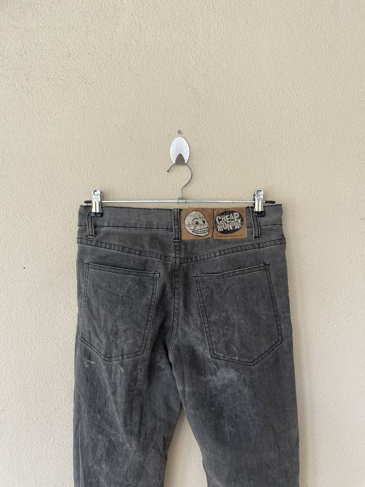 Cheap Monday DISSTRESSED CHEAP MONDAY PANTS Size US 30 / EU 46 - 4 Thumbnail