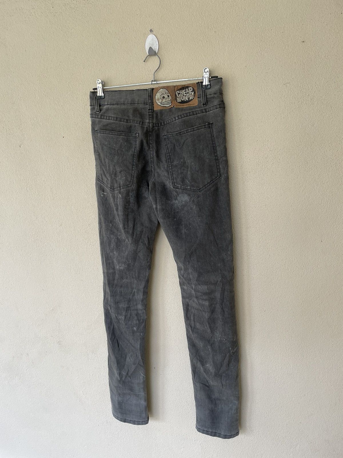 Cheap Monday DISSTRESSED CHEAP MONDAY PANTS Size US 30 / EU 46 - 5 Thumbnail