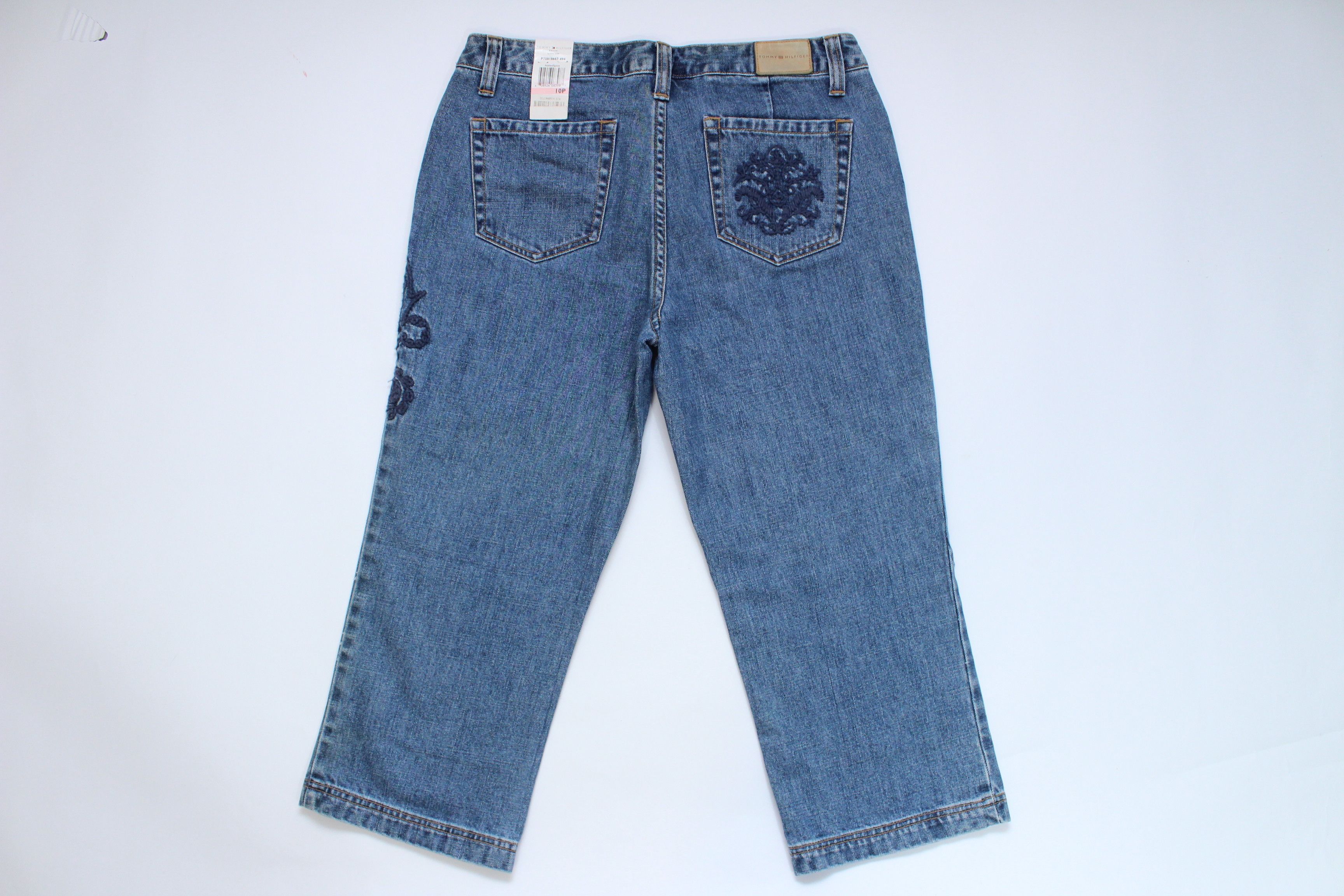 Tommy Hilfiger Tommy Hilfiger Petite Shorts Womens Size 10 New Hype Size 32" / US 10 / IT 46 - 1 Thumbnail
