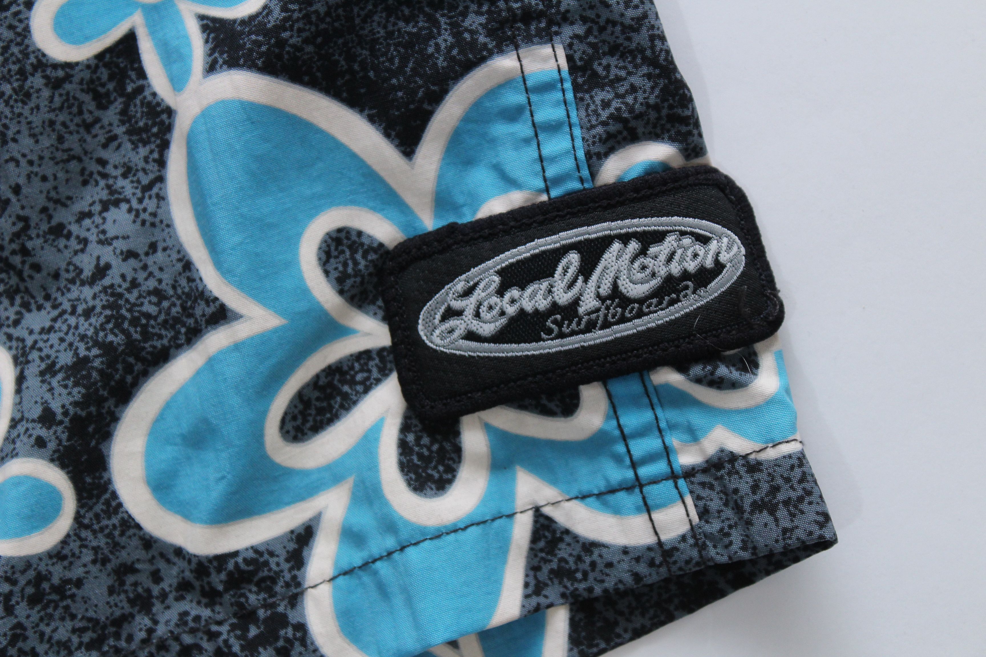 Other Local Motion Hawaii Surfing Shorts Made In USA Hype Rare Size US 31 - 3 Thumbnail