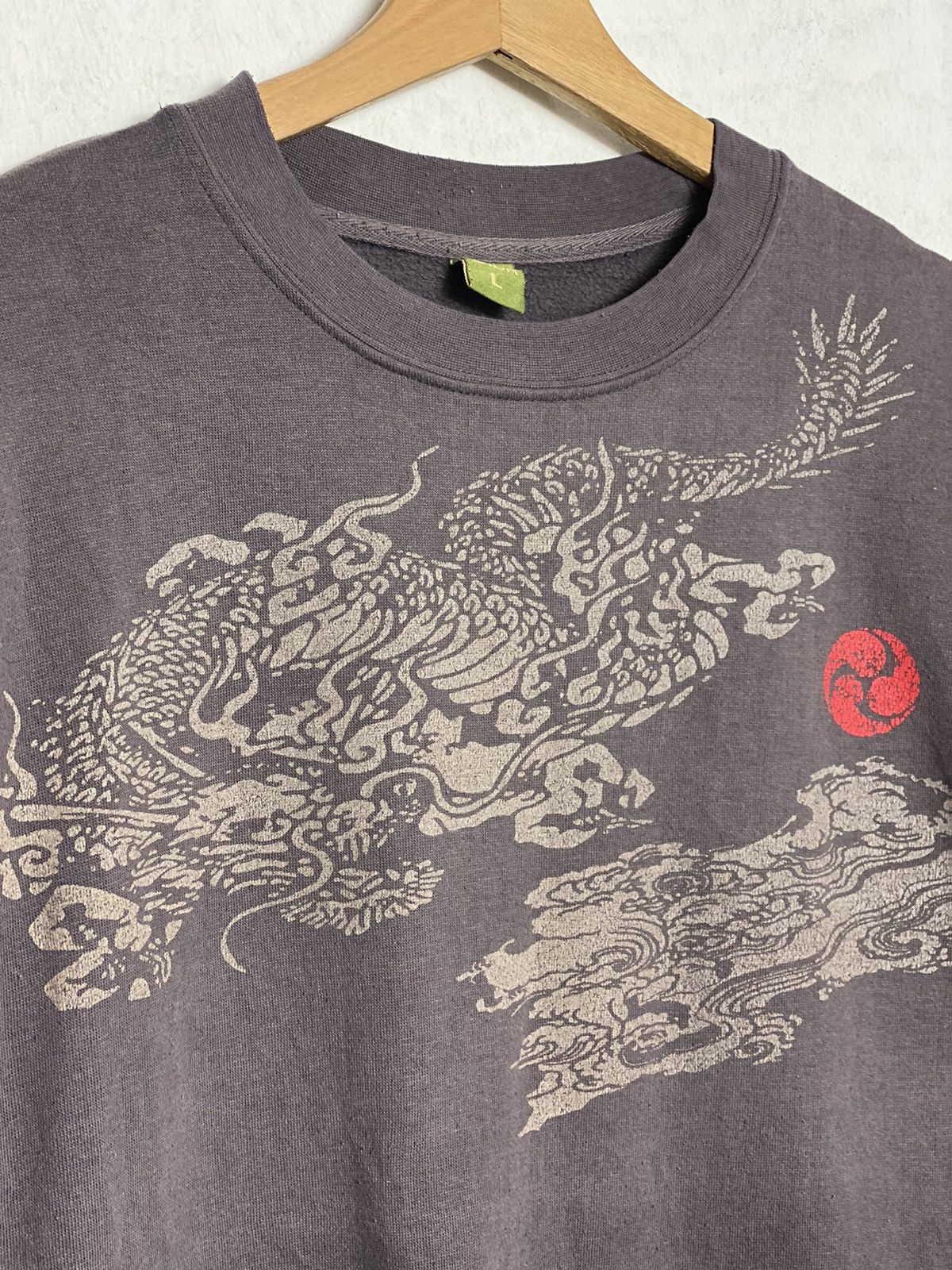Japanese Brand Vintage Sion Dragon Sukajan Crewneck / Travis Brown Scott Size US L / EU 52-54 / 3 - 3 Thumbnail