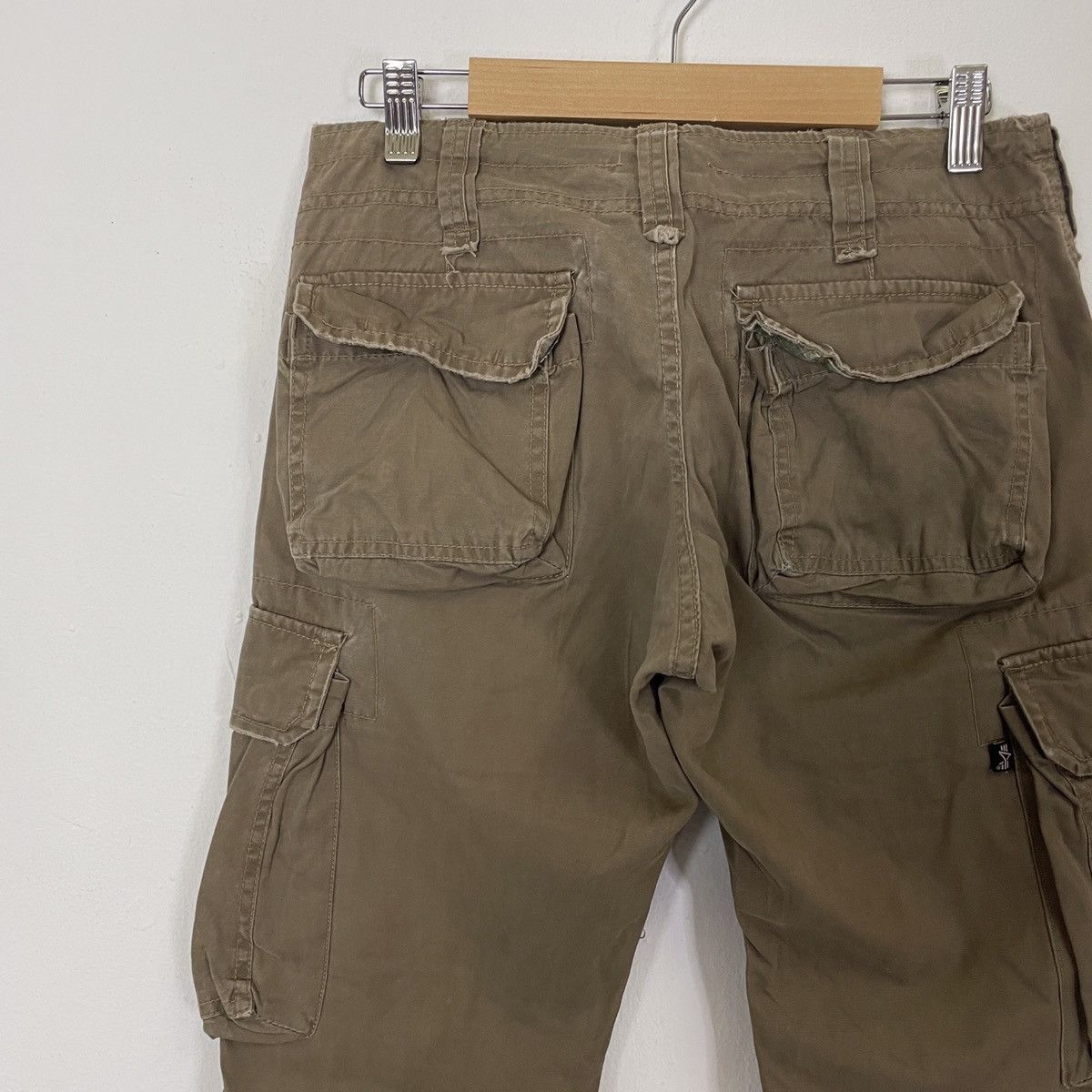 Alpha Industries Vtg Alpha Industries RN35569 Multipocket Camo Cargo Pants Size US 30 / EU 46 - 9 Thumbnail