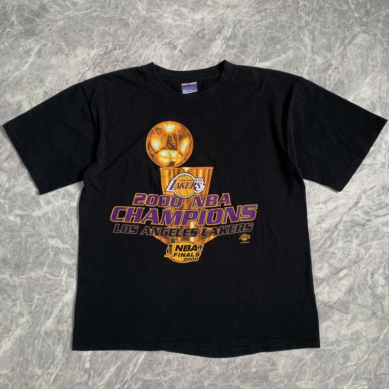 Vintage Los Angeles LA Lakers NBA Kobe Shaq Soft Blue Graphic T