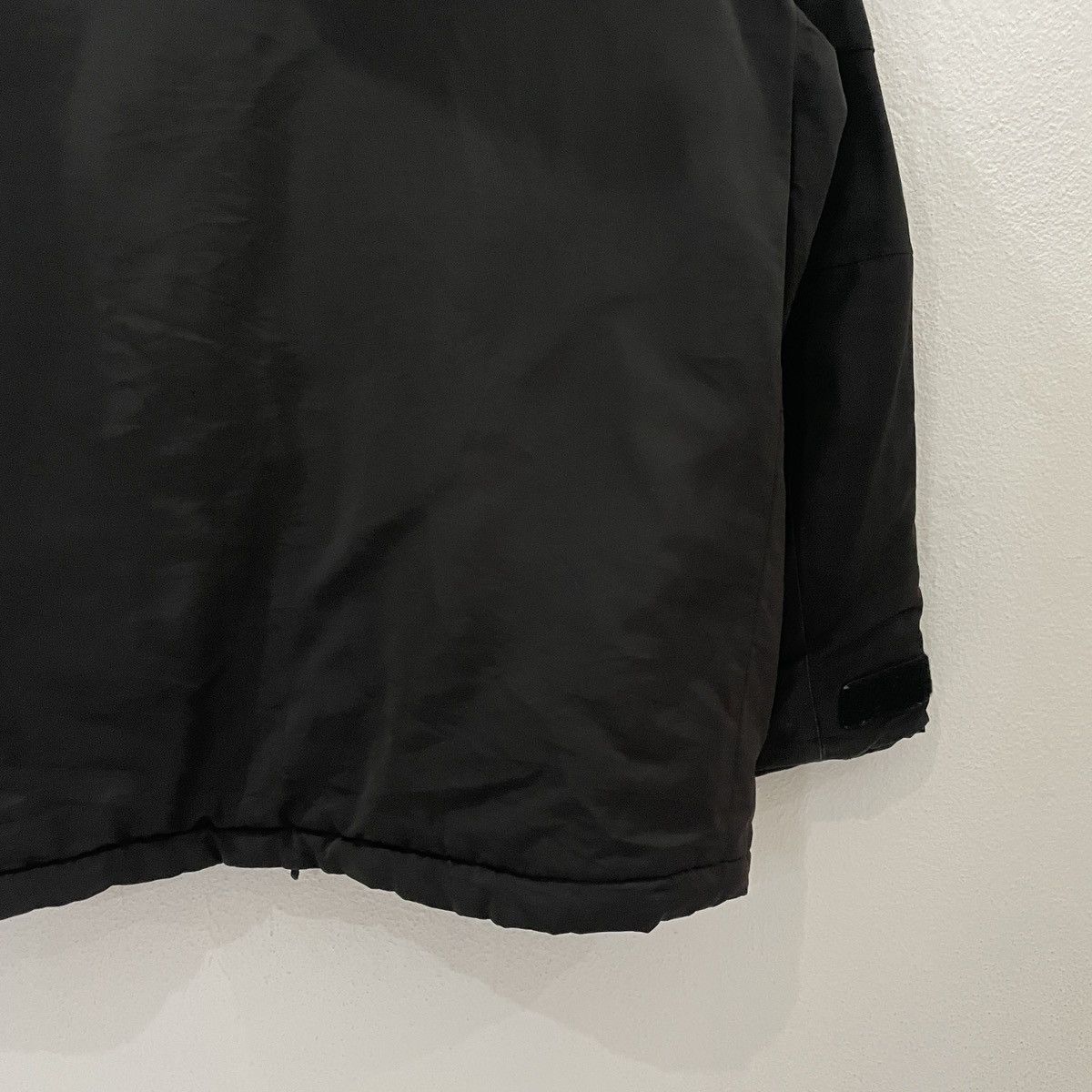 Uniqlo × White Mountaineering Vintage Uniqlo X White Mountaineering Puffer Jacket Size US L / EU 52-54 / 3 - 8 Thumbnail
