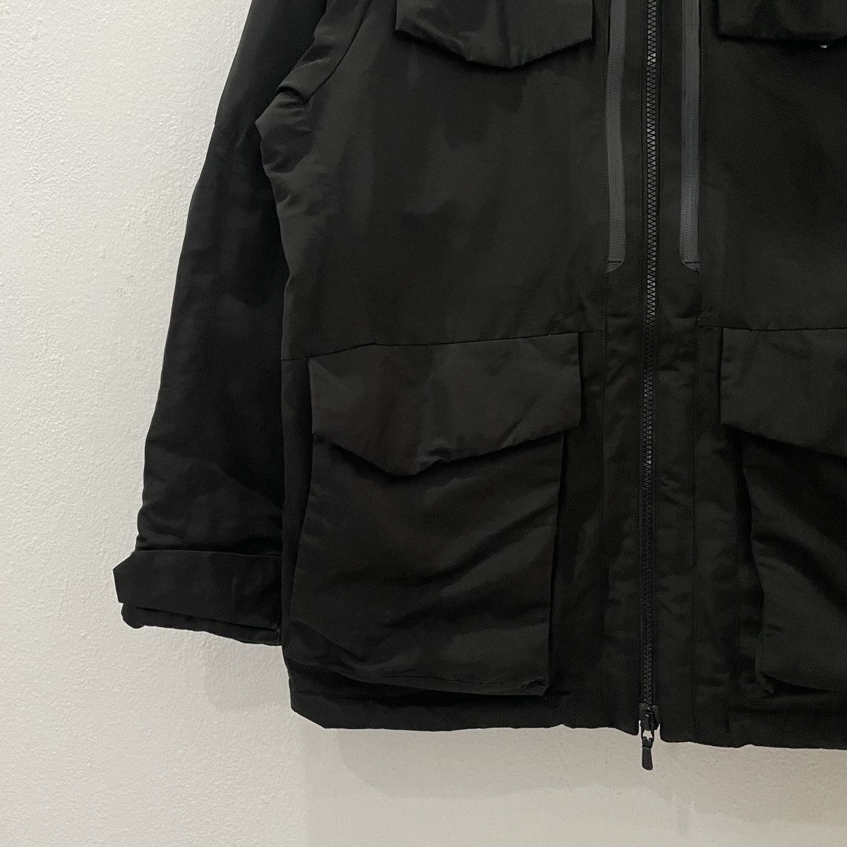 Uniqlo × White Mountaineering Vintage Uniqlo X White Mountaineering Puffer Jacket Size US L / EU 52-54 / 3 - 3 Thumbnail