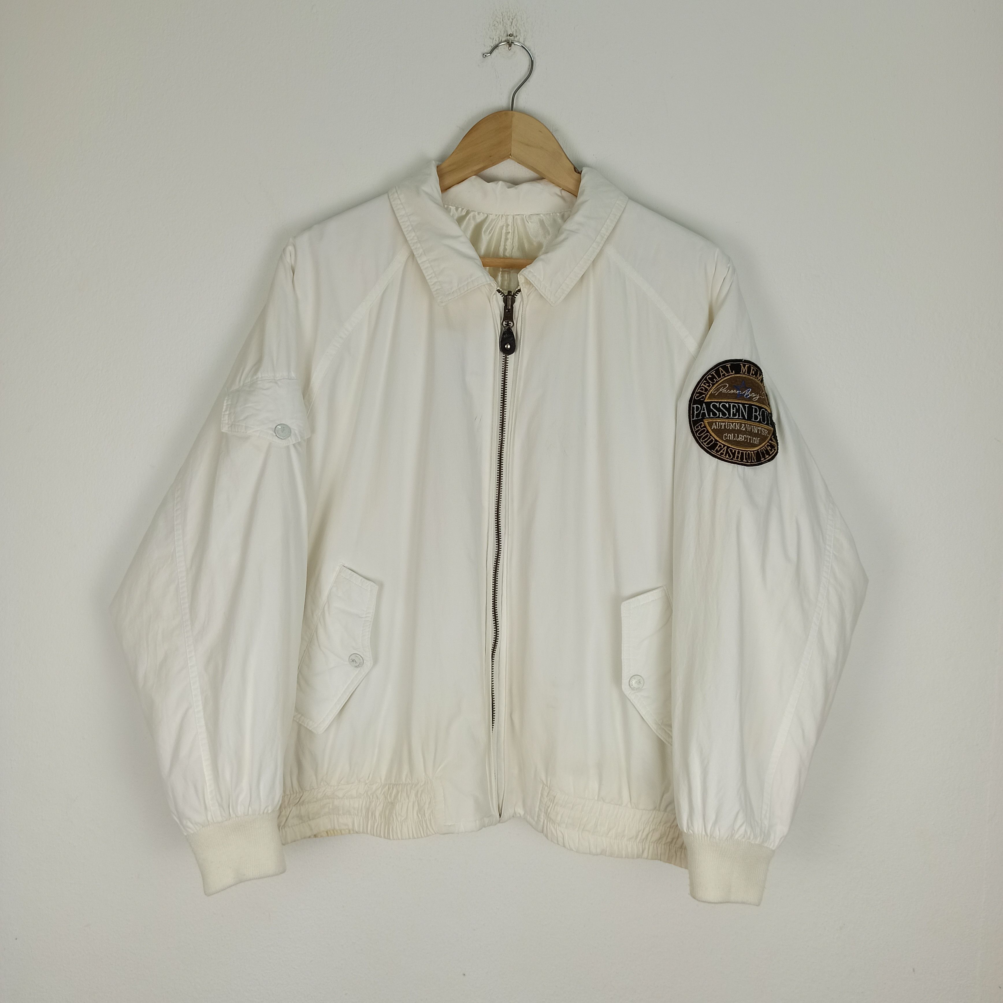 Japanese Brand Vintage🔥 Bomber Jacket Passen Boys Big Logo japan style Size US L / EU 52-54 / 3 - 4 Thumbnail
