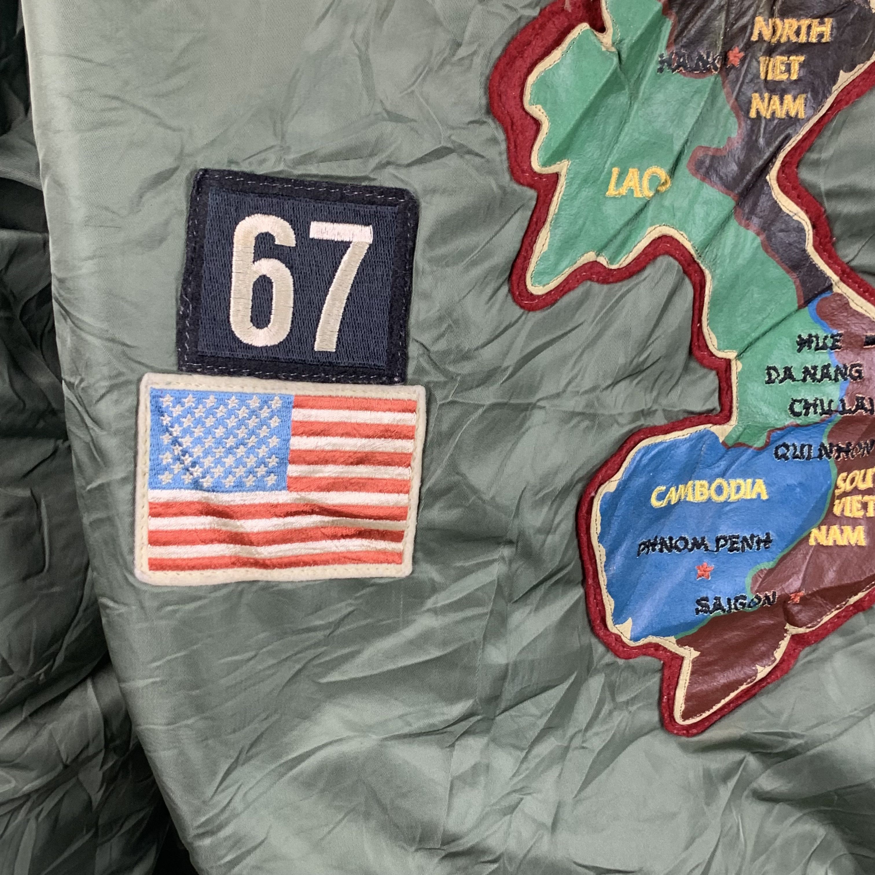 Avirex Rare🔥 Avirex WW2 Vietnam Bomber Jacket #3590-62 Size US XL / EU 56 / 4 - 6 Thumbnail