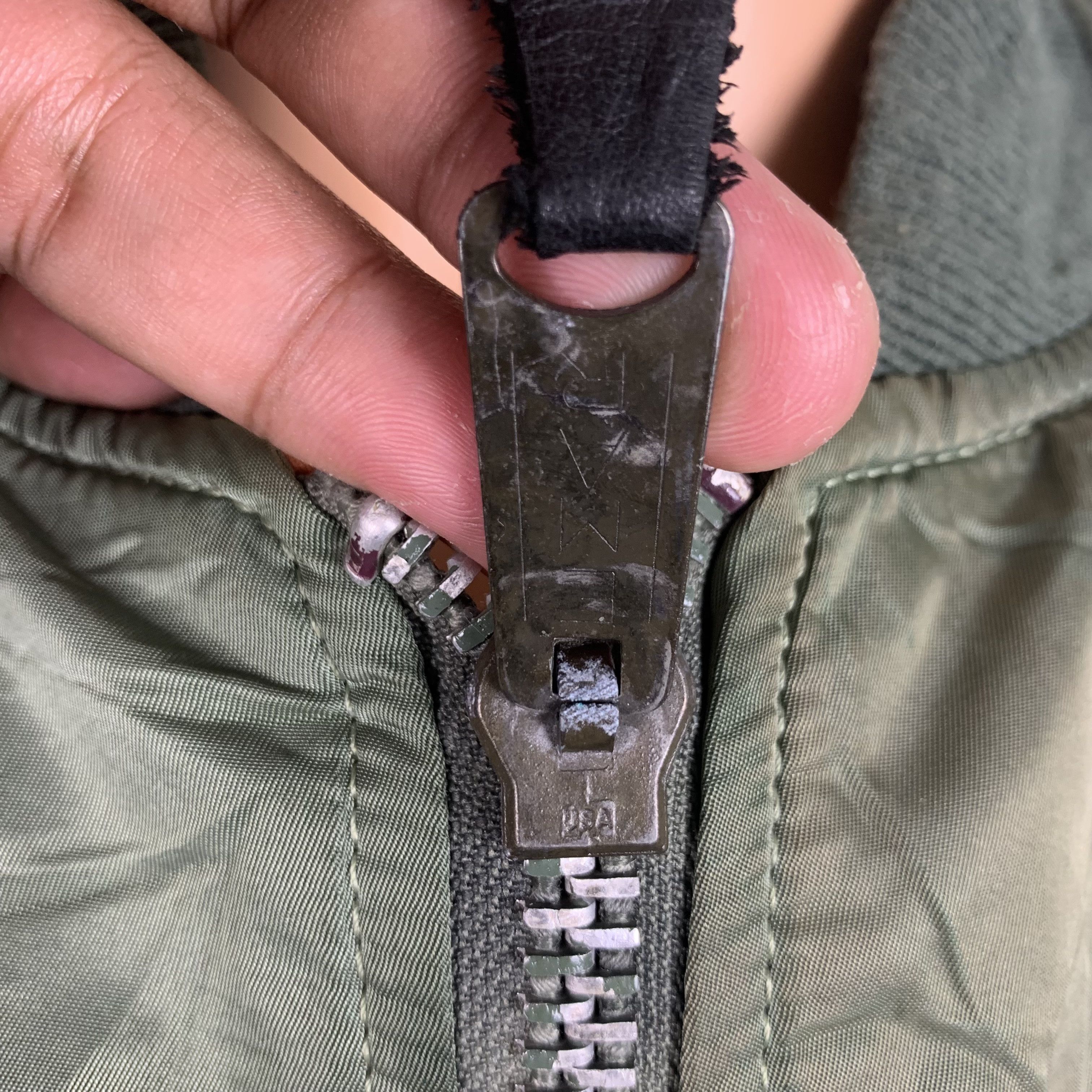 Avirex Rare🔥 Avirex WW2 Vietnam Bomber Jacket #3590-62 Size US XL / EU 56 / 4 - 10 Thumbnail