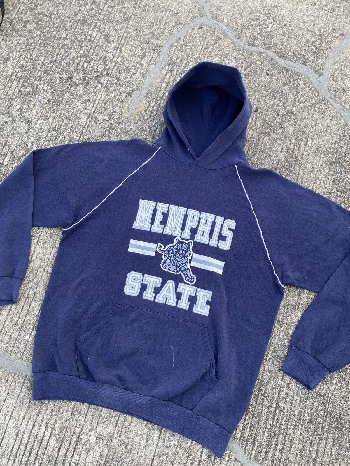 Russell Athletic 80s Russell Athletic Hoodie Faded Size US XL / EU 56 / 4 - 9 Thumbnail