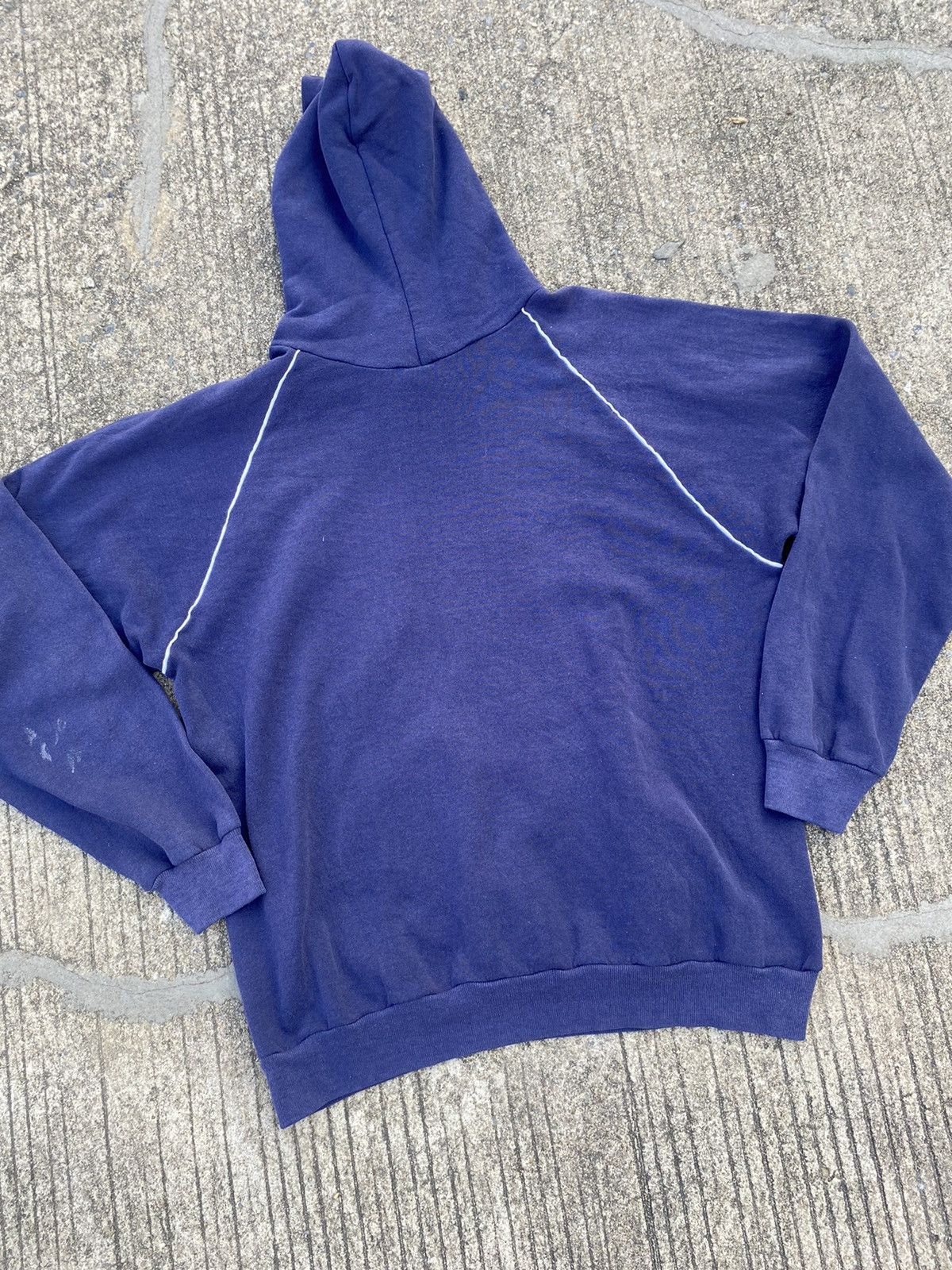 Russell Athletic 80s Russell Athletic Hoodie Faded Size US XL / EU 56 / 4 - 15 Thumbnail