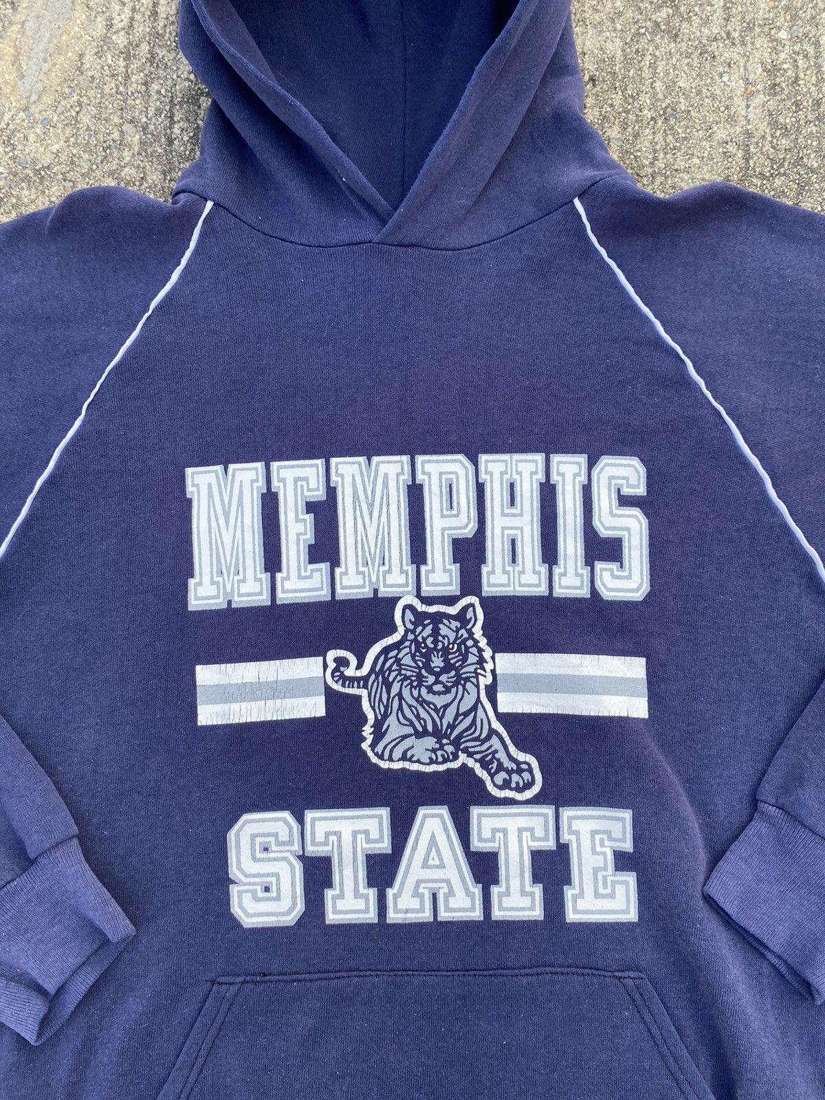 Russell Athletic 80s Russell Athletic Hoodie Faded Size US XL / EU 56 / 4 - 6 Thumbnail