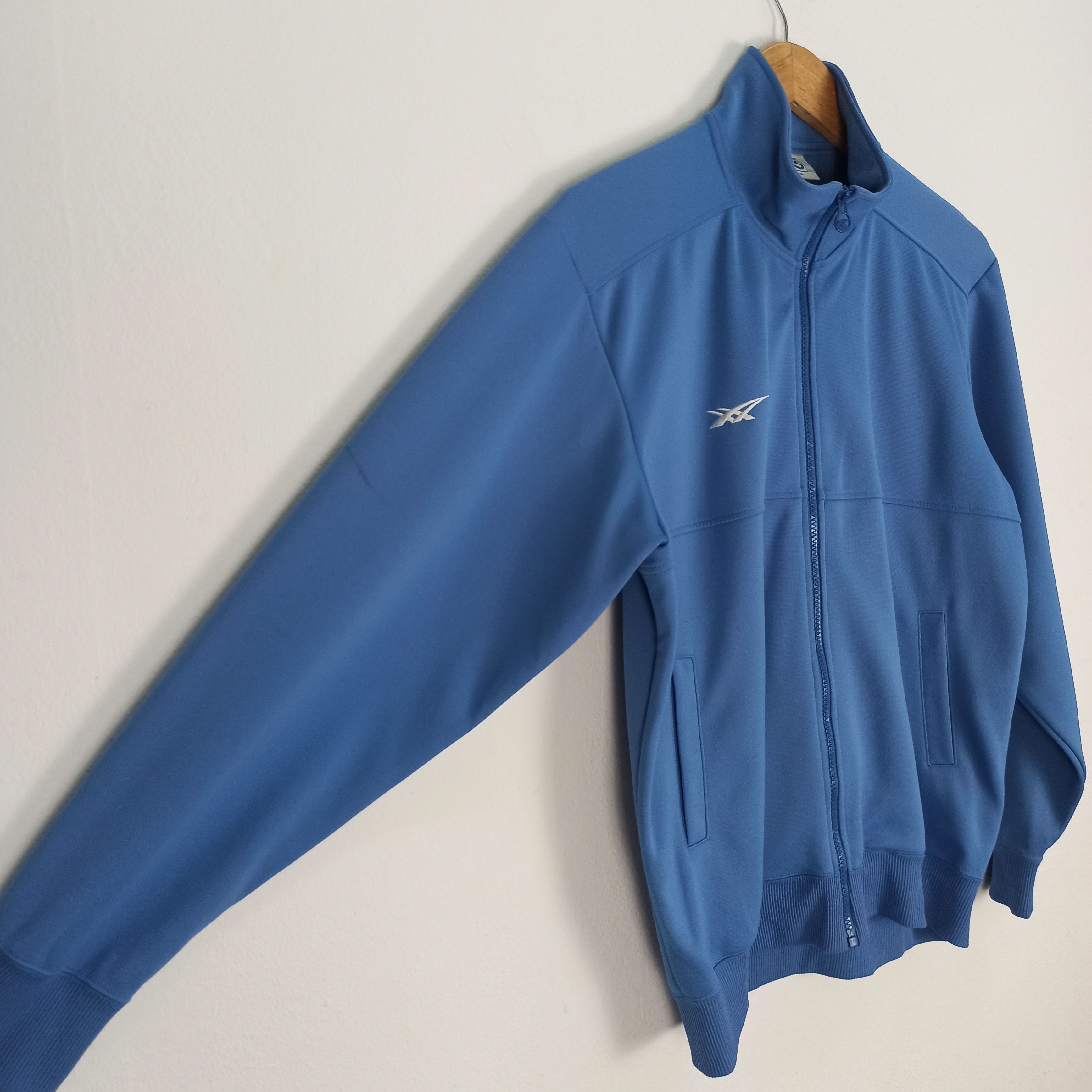 Asics 🔥STEALS🔥 VINTAGE ASICS SWEATER JACKET Size US M / EU 48-50 / 2 - 5 Thumbnail