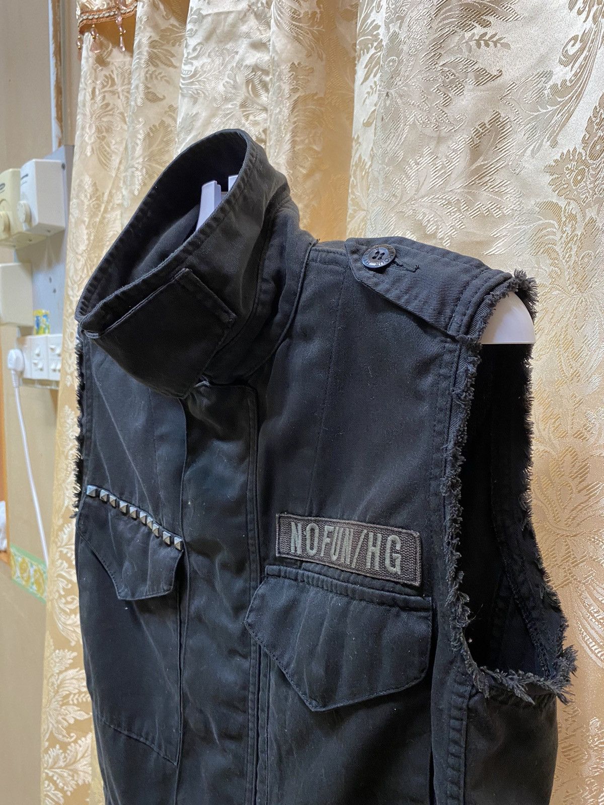 Hysteric Glamour 🔥RARE!! Hysteric Glamour Punks Vest Jacket Style Size US S / EU 44-46 / 1 - 9 Thumbnail