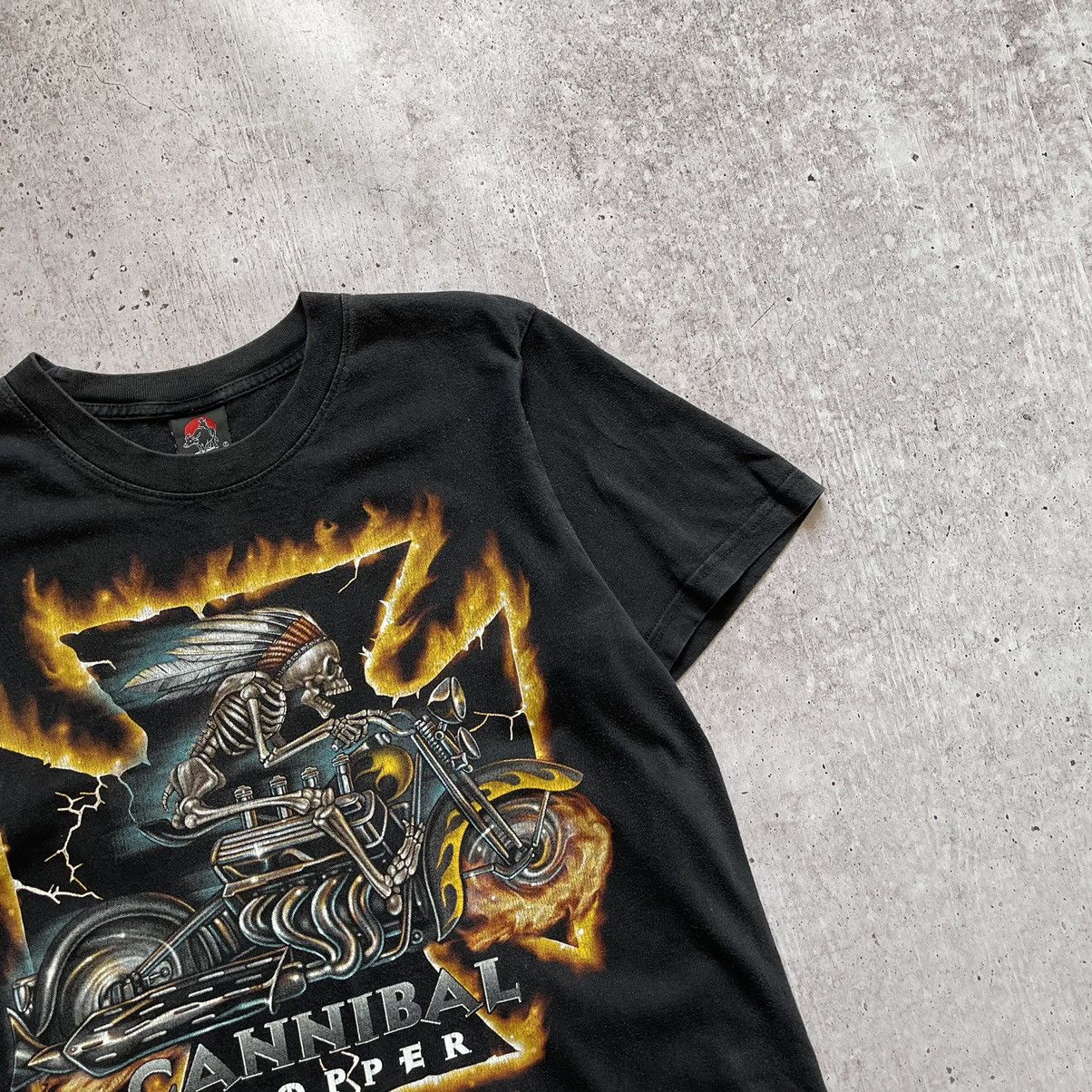Vintage Cannibal chopper vintage tee movie skulls skeleton logo bike Size US M / EU 48-50 / 2 - 3 Thumbnail