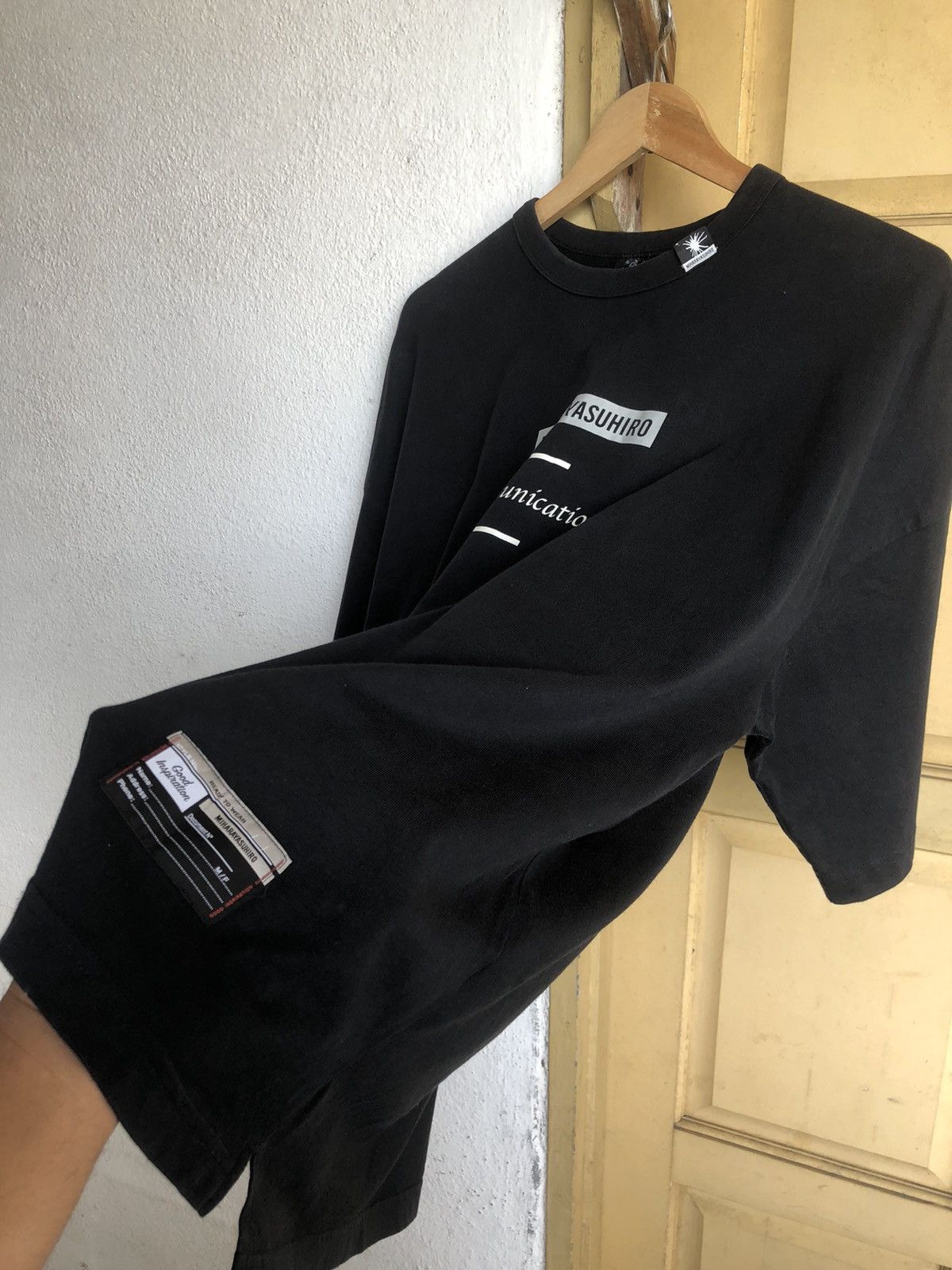Maison MIHARA YASUHIRO 🥷🏿 MiharaYasuhiro x GU Oversized Short Sleeve T Shirt Size US L / EU 52-54 / 3 - 9 Thumbnail