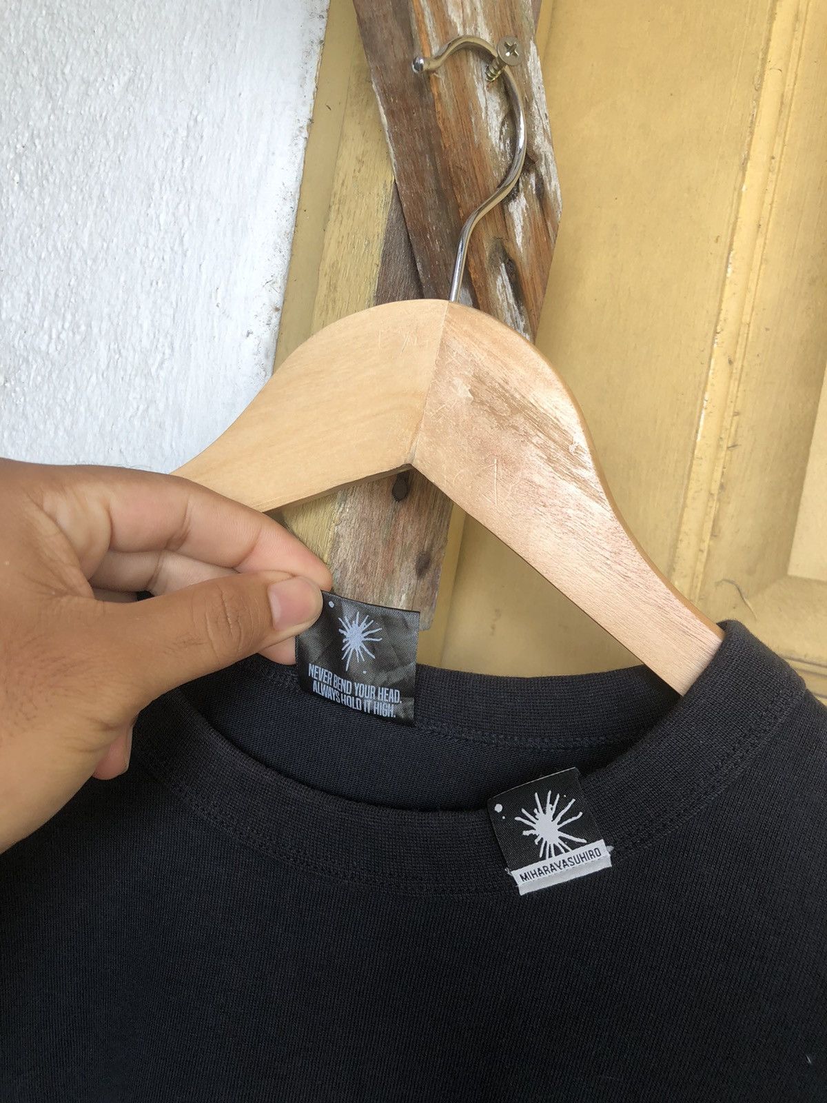 Maison MIHARA YASUHIRO 🥷🏿 MiharaYasuhiro x GU Oversized Short Sleeve T Shirt Size US L / EU 52-54 / 3 - 4 Thumbnail