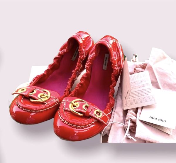 Miu Miu Miu Miu Vernice Buckle Ballet Flats Red Leather + Box 40 EUR