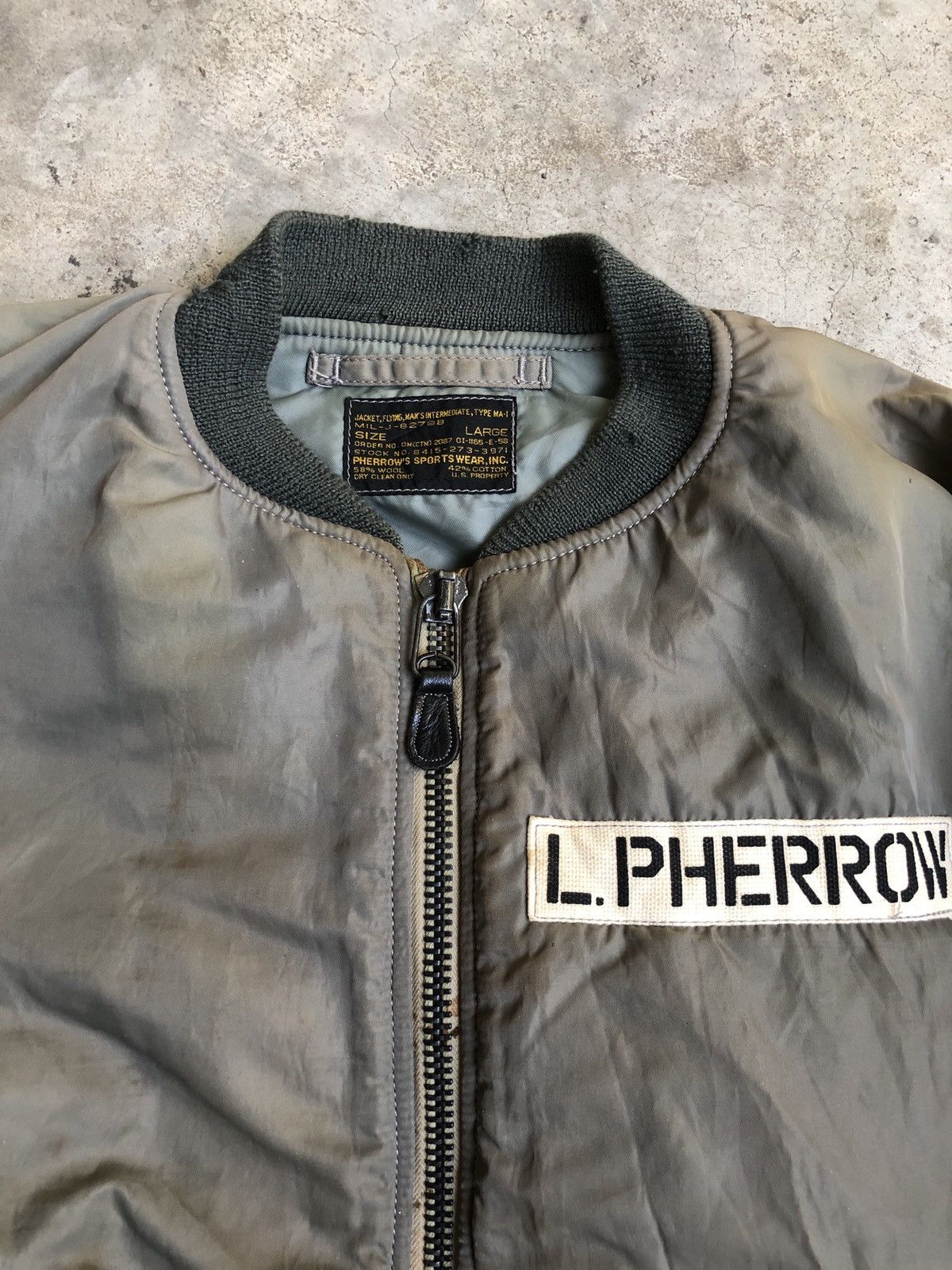 Pherrow's PHERROW’S JAPAN MA-1 FLIGHT JACKET DISTRESSED SUN FADED Size US L / EU 52-54 / 3 - 5 Thumbnail