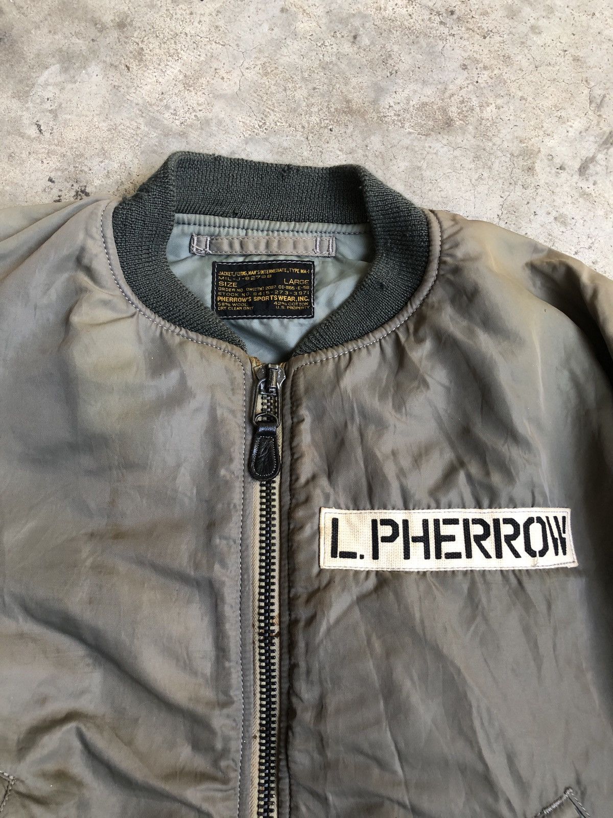 Pherrow's PHERROW’S JAPAN MA-1 FLIGHT JACKET DISTRESSED SUN FADED Size US L / EU 52-54 / 3 - 6 Thumbnail
