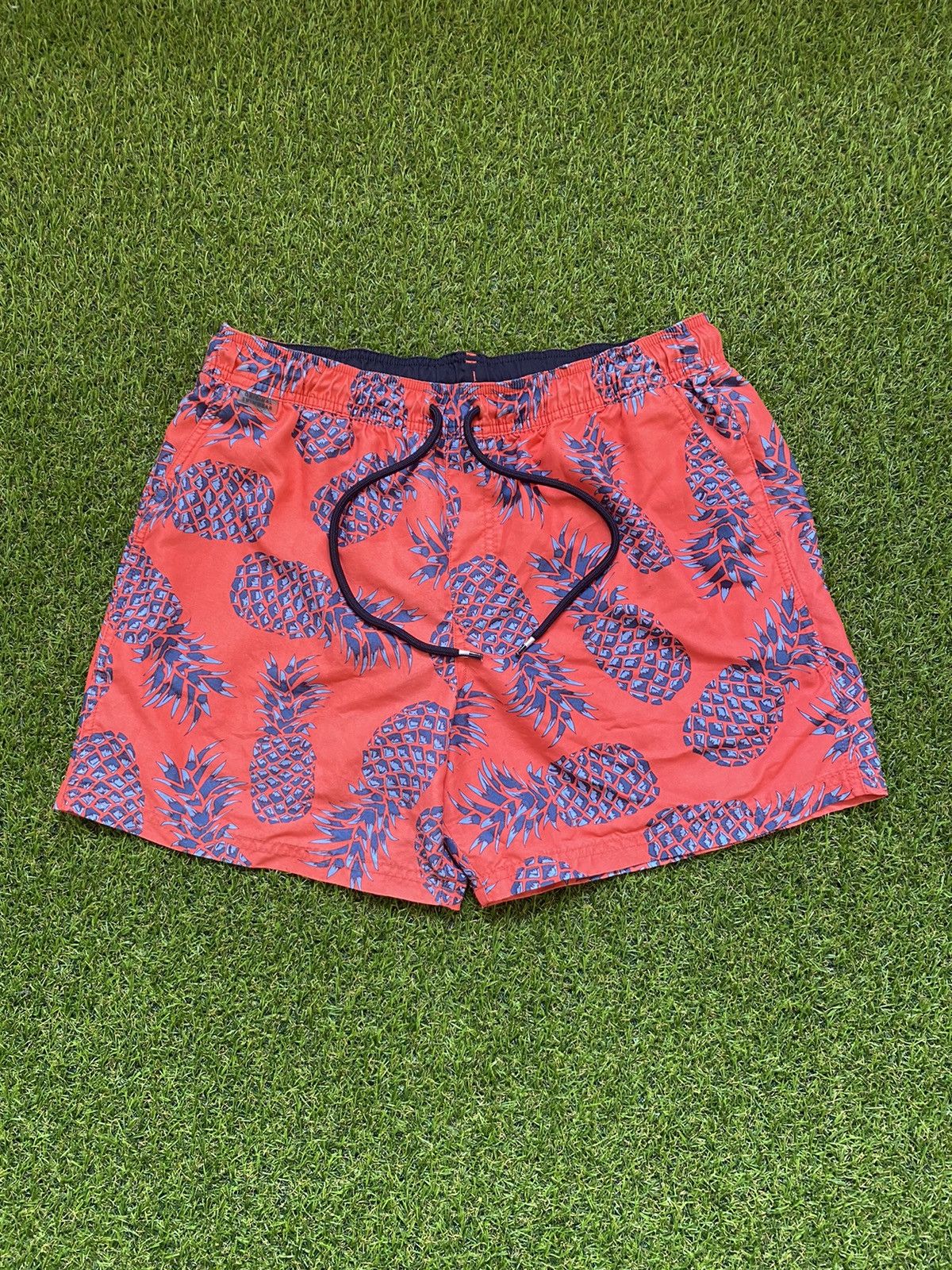 Vintage Vintage 90s art shorts streetwear Hawaiian style size M Size US 32 / EU 48 - 1 Thumbnail