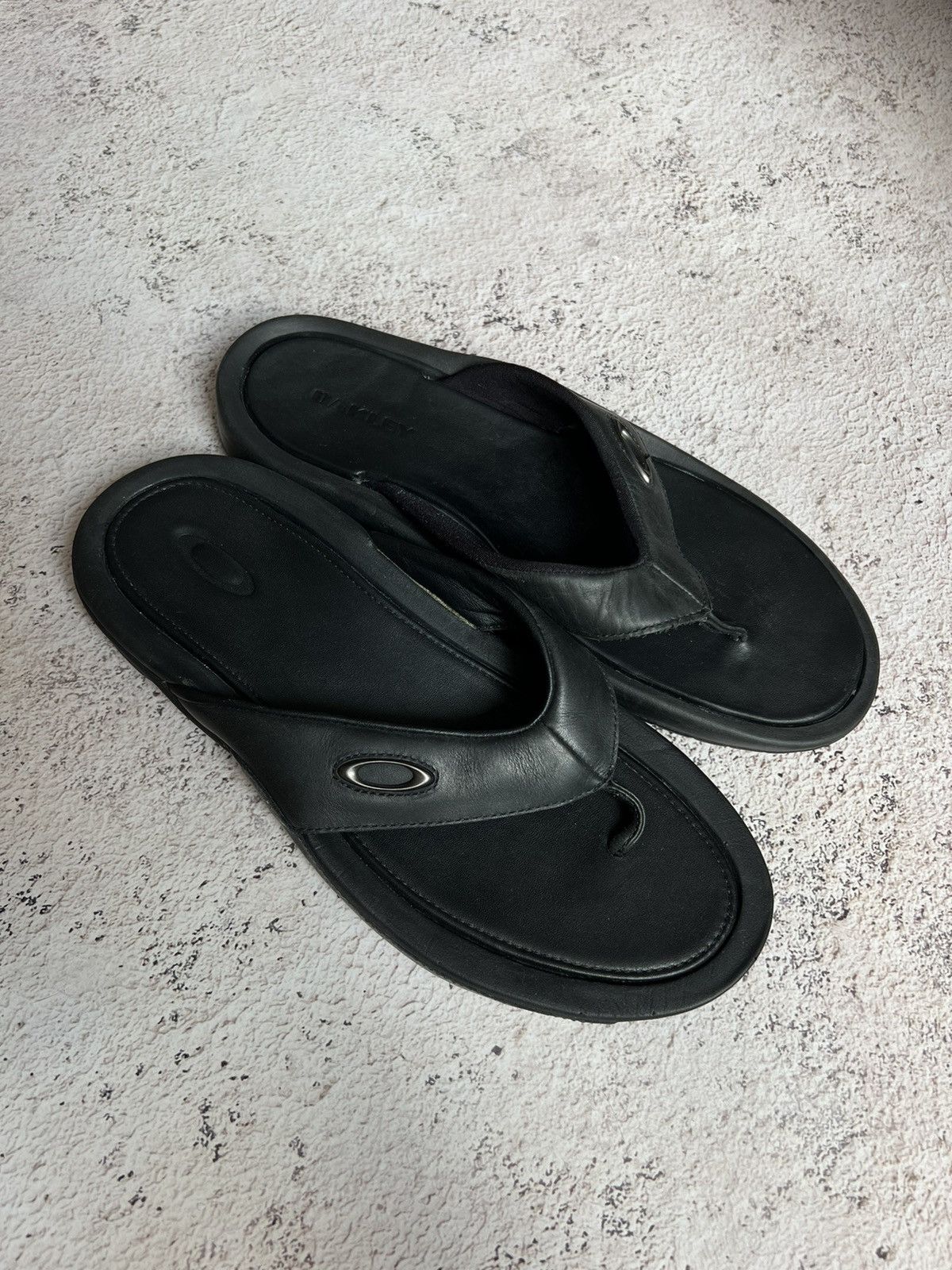 Oakley × Vintage Oakley Vintage Leather Flip Flops / Slippers + belt Size US 9 / EU 42 - 2 Thumbnail