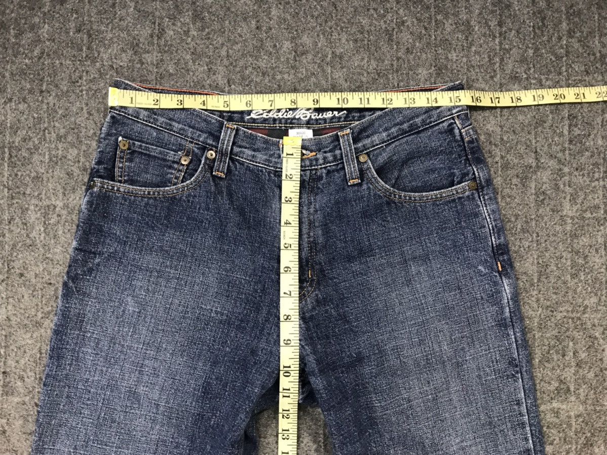 Eddie Bauer Eddie Bauer Denim Jeans Straight Cut Checked Inner Design Size US 31 - 13 Thumbnail