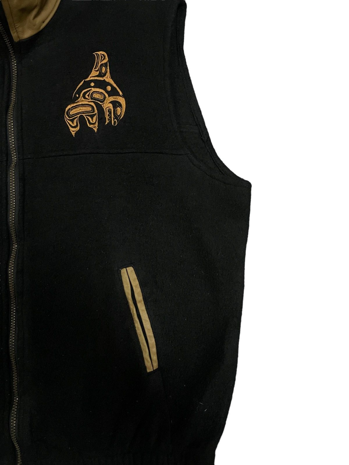 Japanese Brand Japanese Embroidery True Religion Karakuri Style Fleece Vest Size US L / EU 52-54 / 3 - 5 Thumbnail