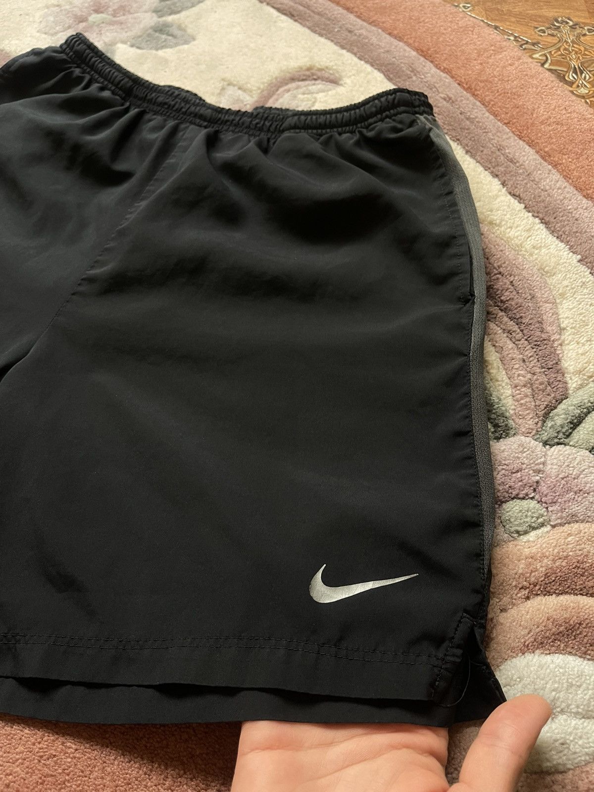 Nike Nike Black Shorts Size US 36 / EU 52 - 6 Thumbnail