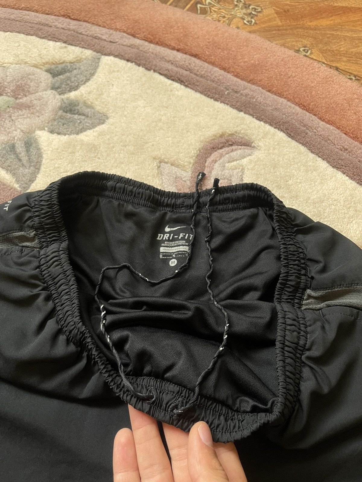 Nike Nike Black Shorts Size US 36 / EU 52 - 12 Thumbnail