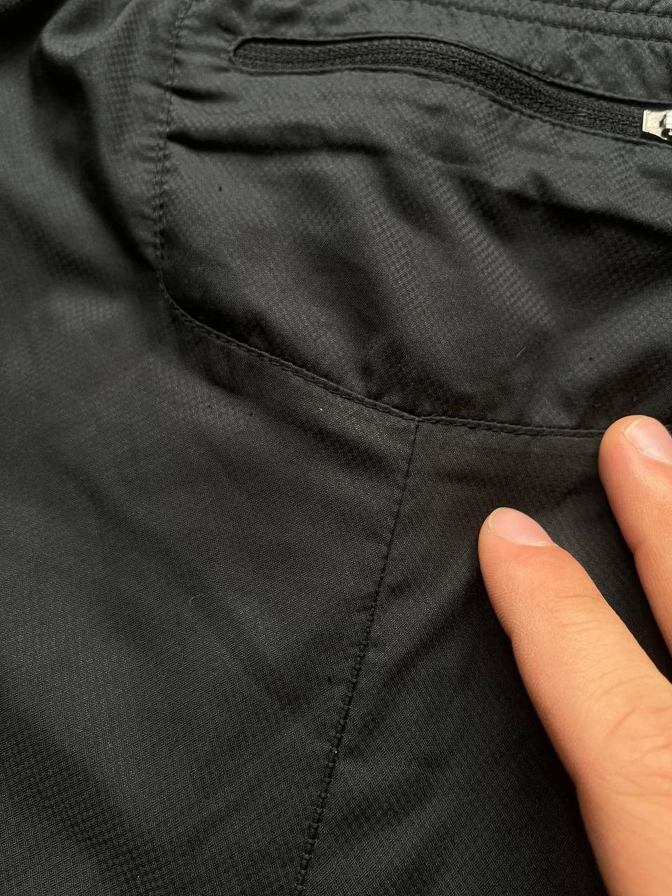 Nike Nike Nylon Shorts Size US 30 / EU 46 - 18 Thumbnail
