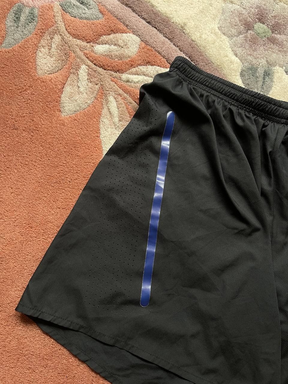 Nike Nike Nylon Shorts Size US 30 / EU 46 - 14 Thumbnail