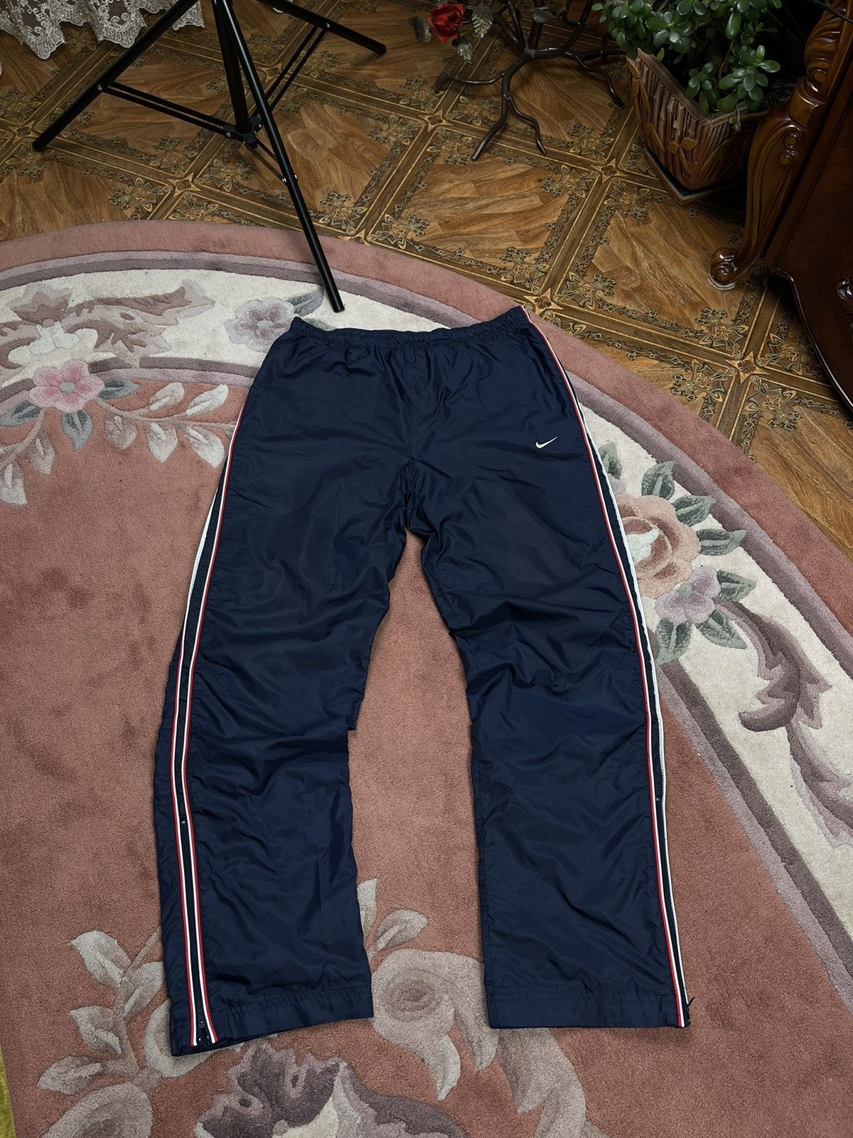 Nike Vintage Y2K Nylon Track Pants Size US 36 / EU 52 - 2 Thumbnail